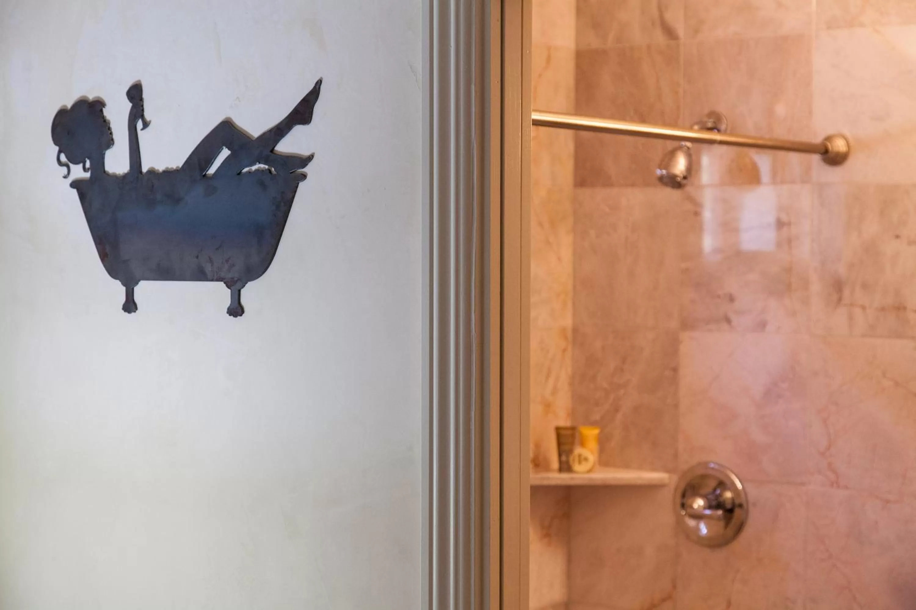 Bathroom in The Vendange Carmel Inn & Suites