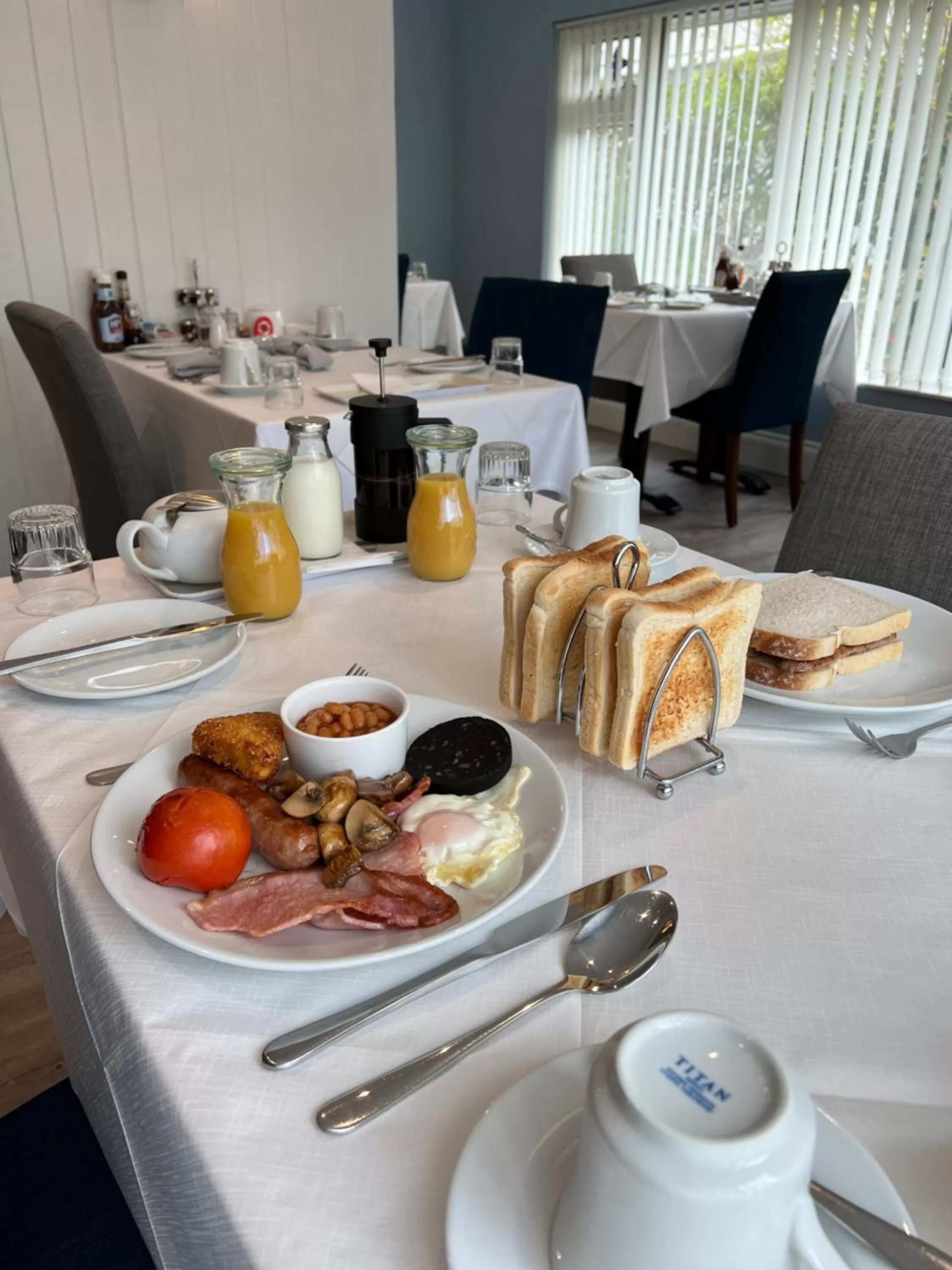 Breakfast in Birkdale Guest House