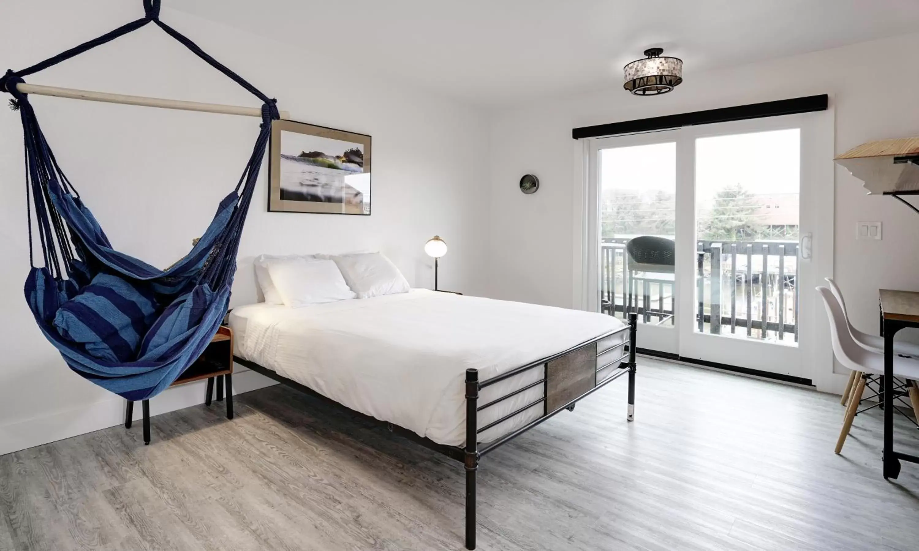 Bed in SCP Depoe Bay Bed in SCP Depoe Bay