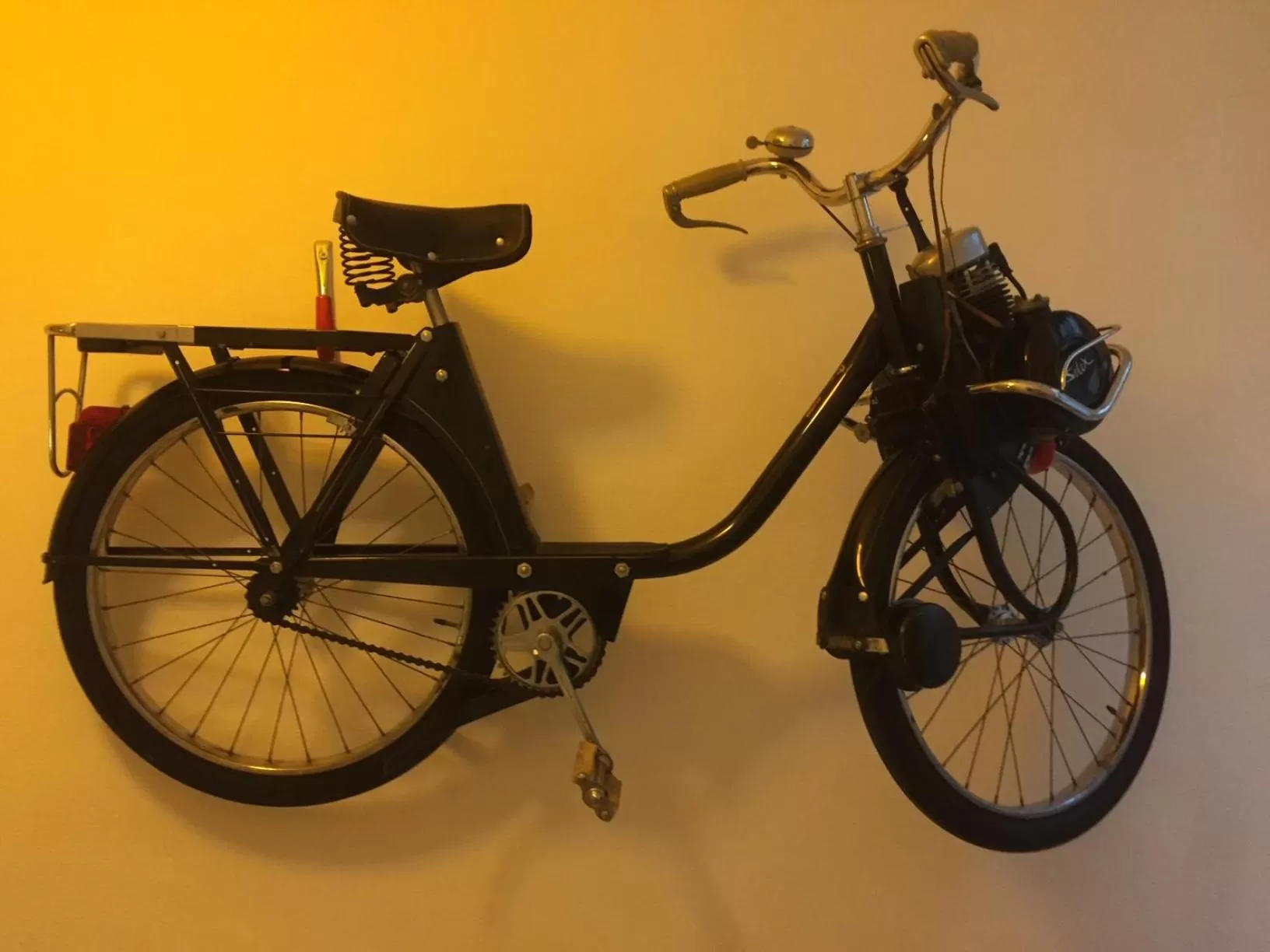 Decorative detail in Hôtel Le Boulevardier