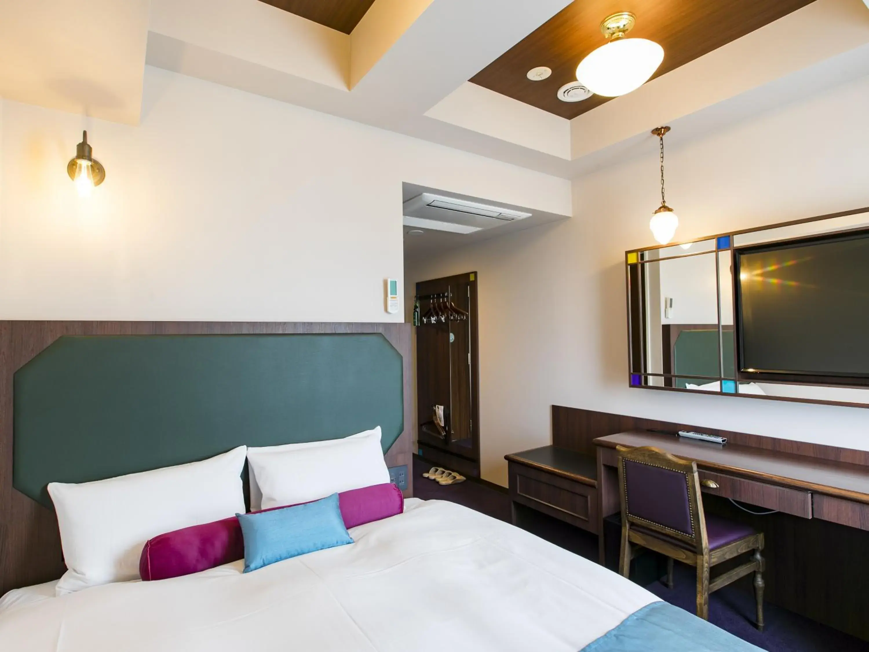 Bed in Hotel Wing International Select Ikebukuro