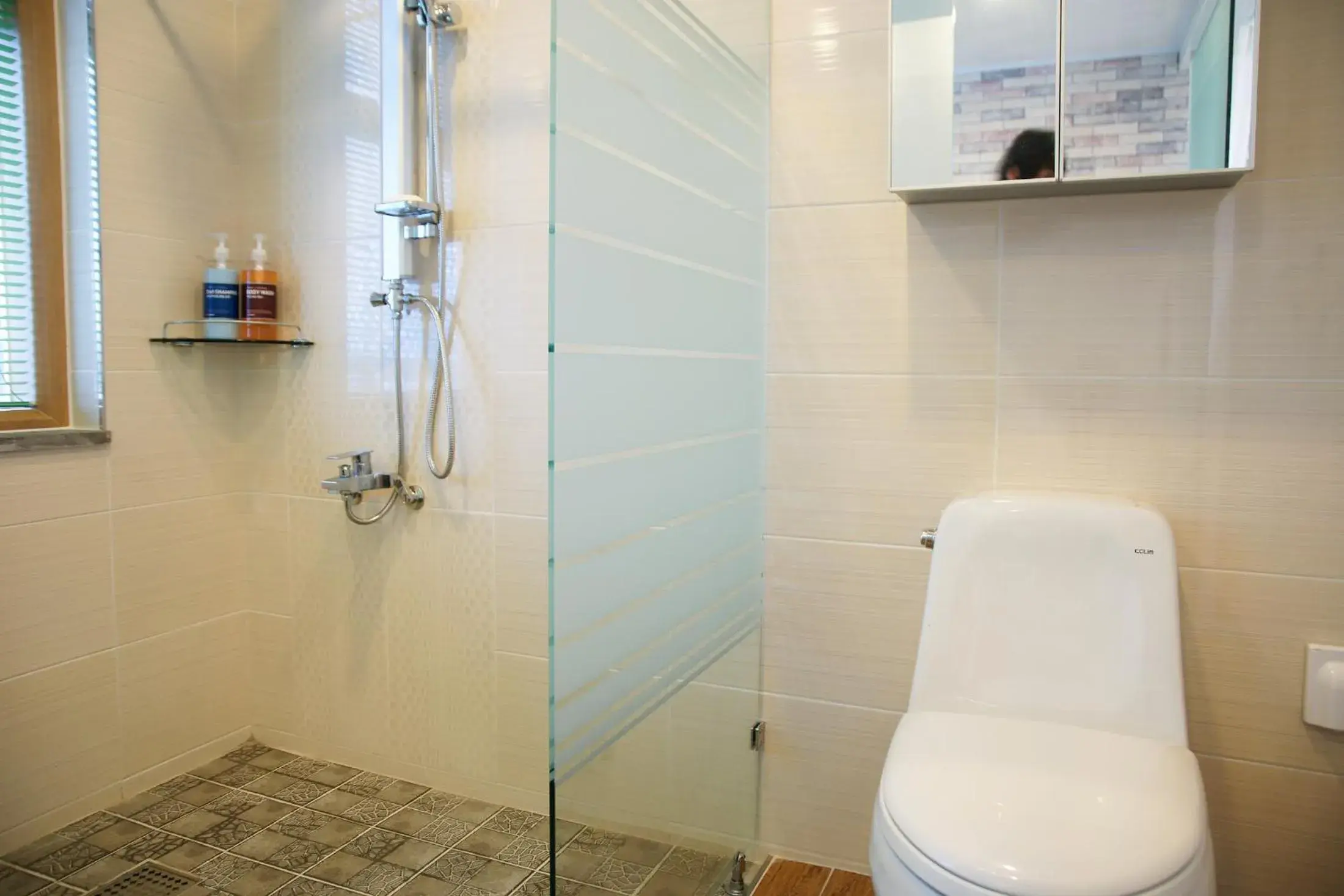 Shower, Bathroom in Oceantree House