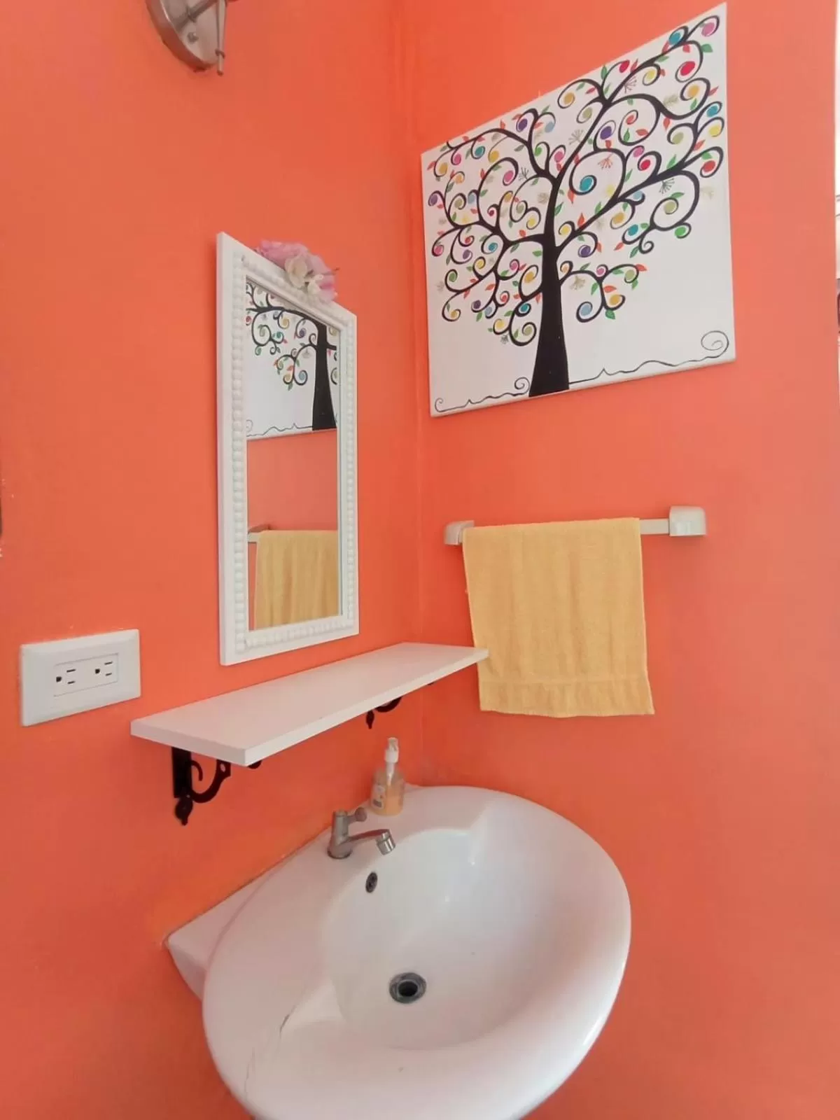 Bathroom in Nirvana Apartament Hostal