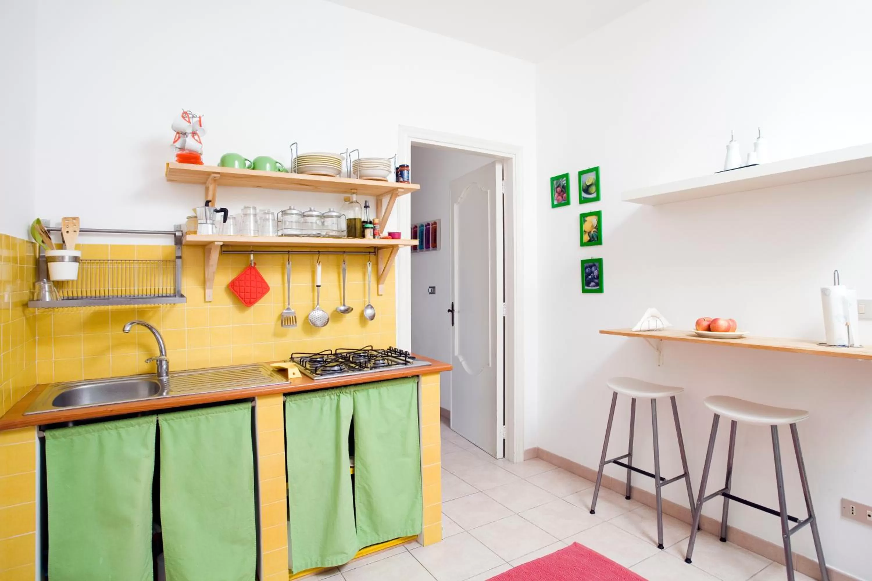 Kitchen or kitchenette in Il Vicolo B&B