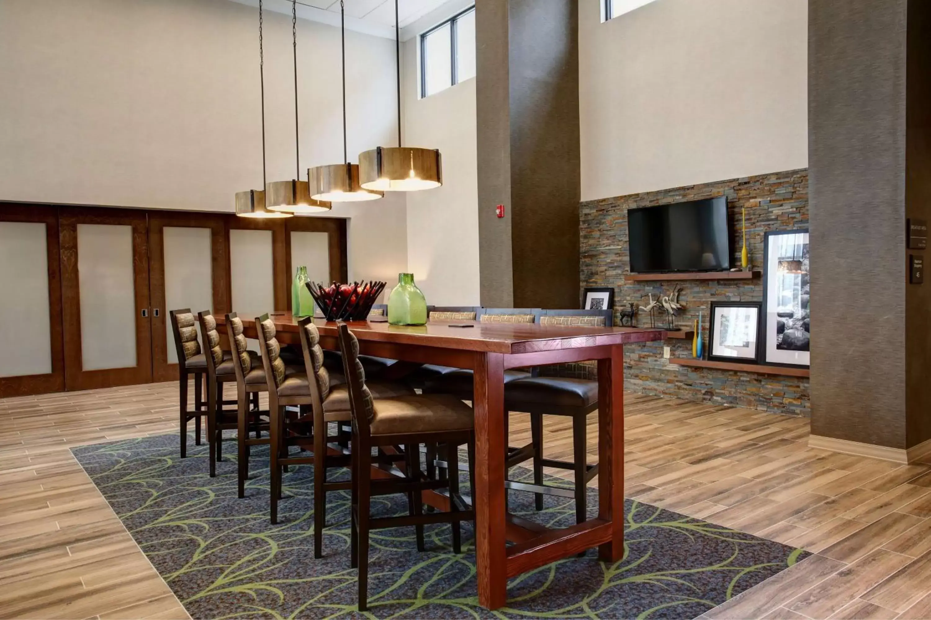 Lobby or reception, Dining Area in Hampton Inn & Suites By Hilton Baltimore/Aberdeen, Md