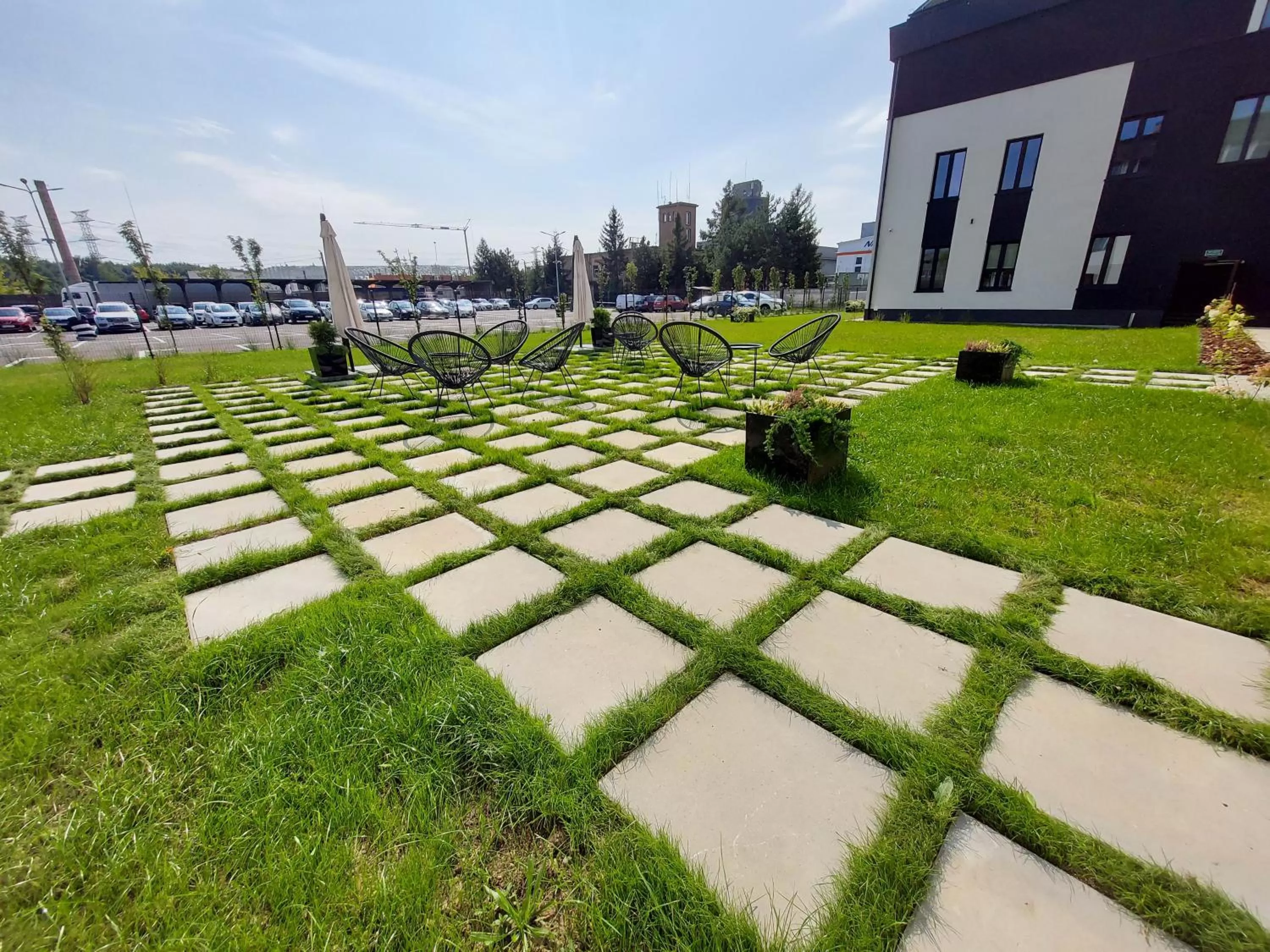 Balcony/Terrace in VANTA Business Center