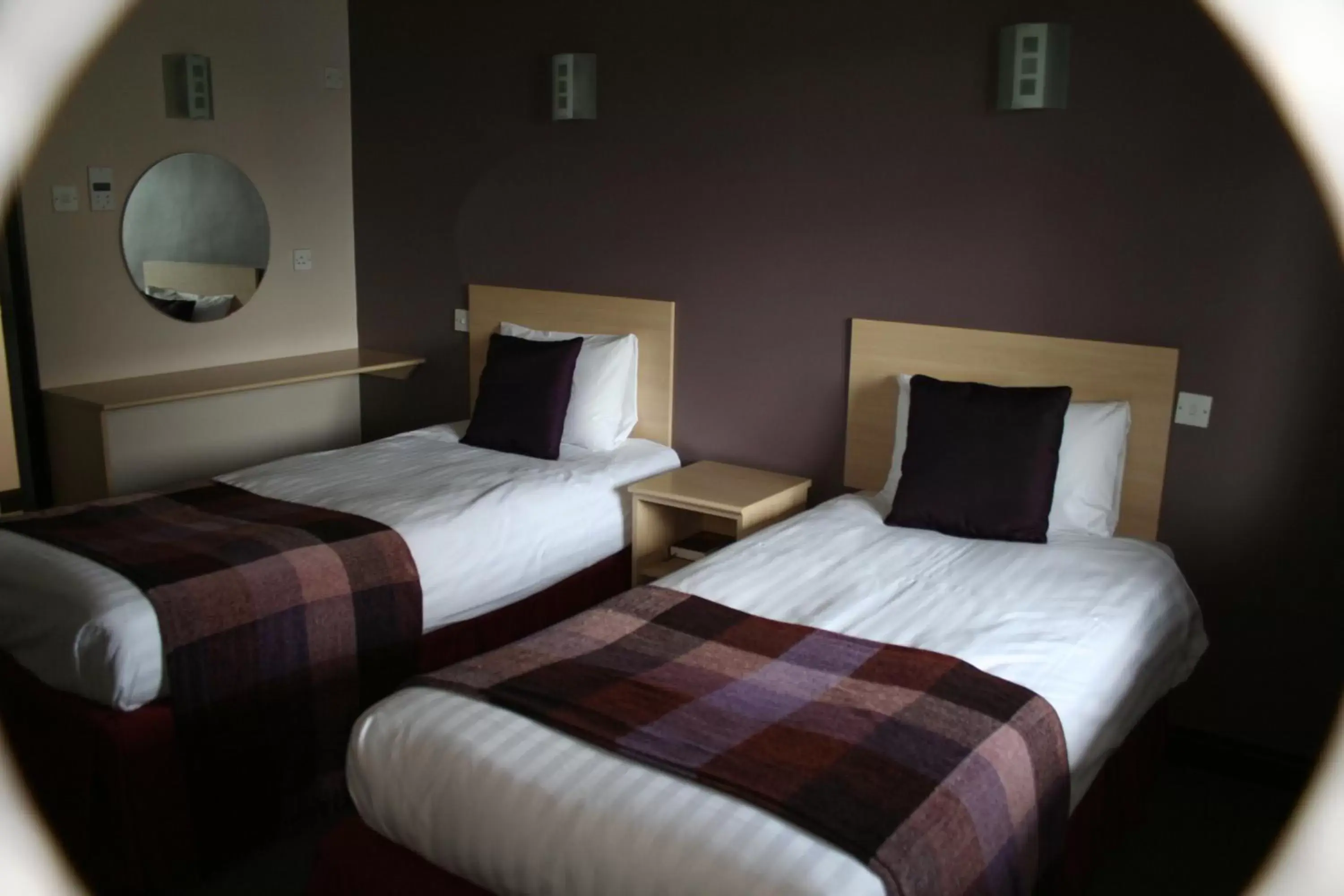 Bedroom, Bed in Yorkway Motel