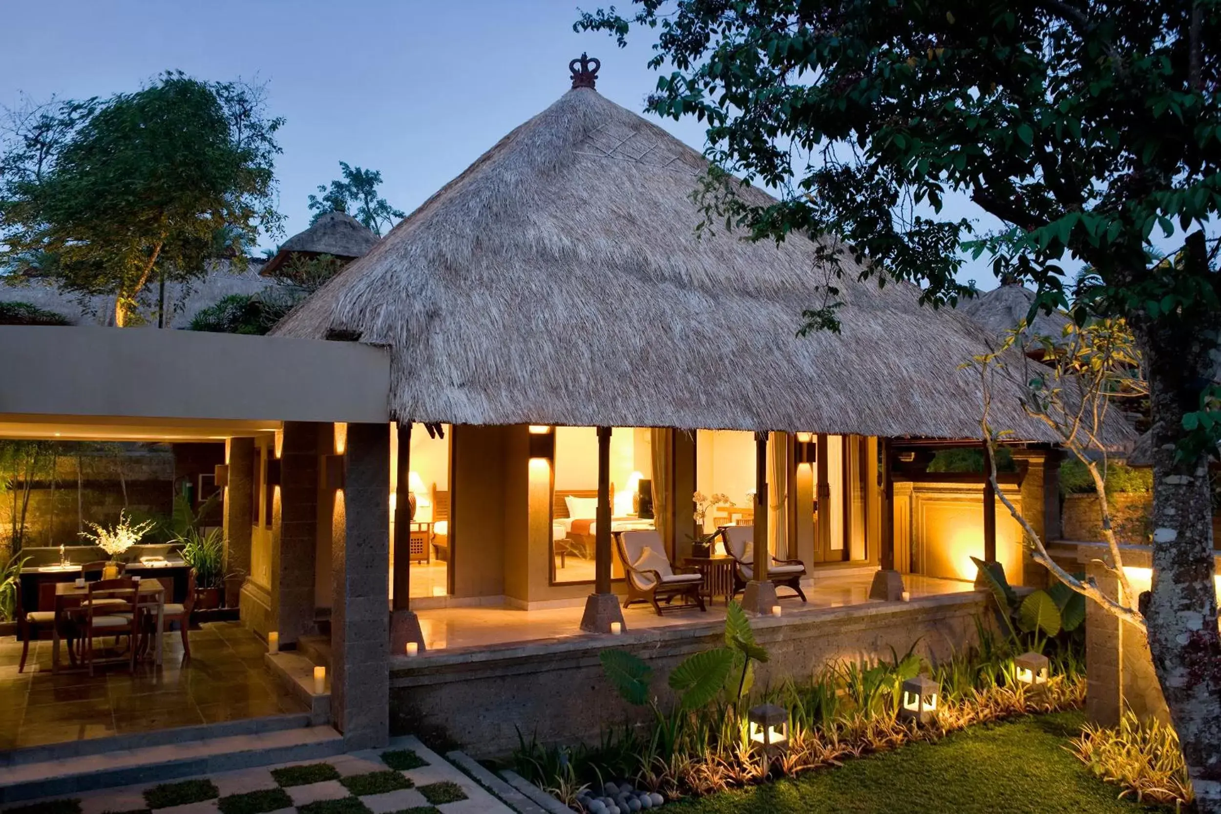 Facade/entrance in Kamandalu Ubud Facade/entrance in Kamandalu Ubud