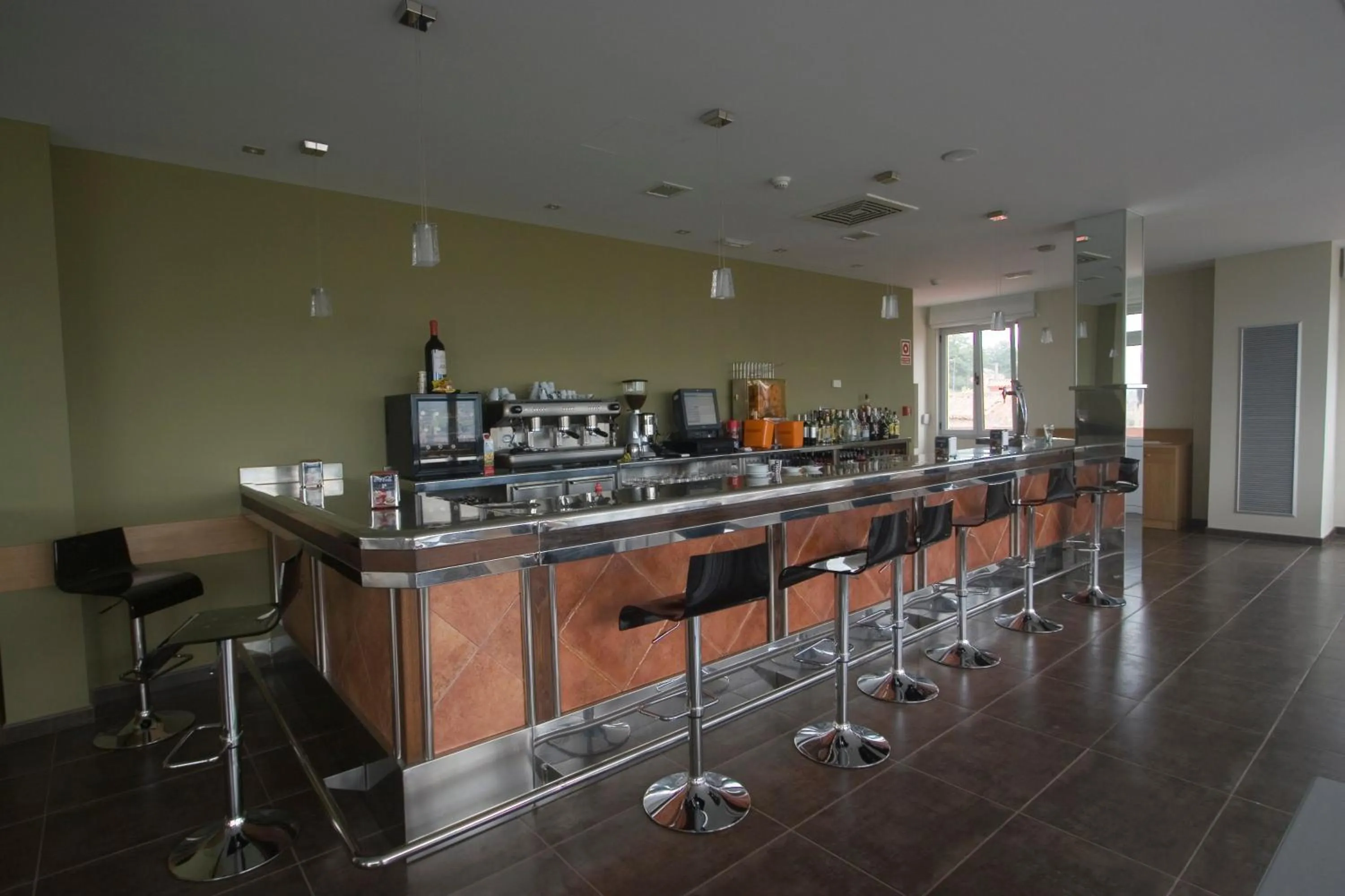 Restaurant/places to eat in Hotel Palacio de Asturias