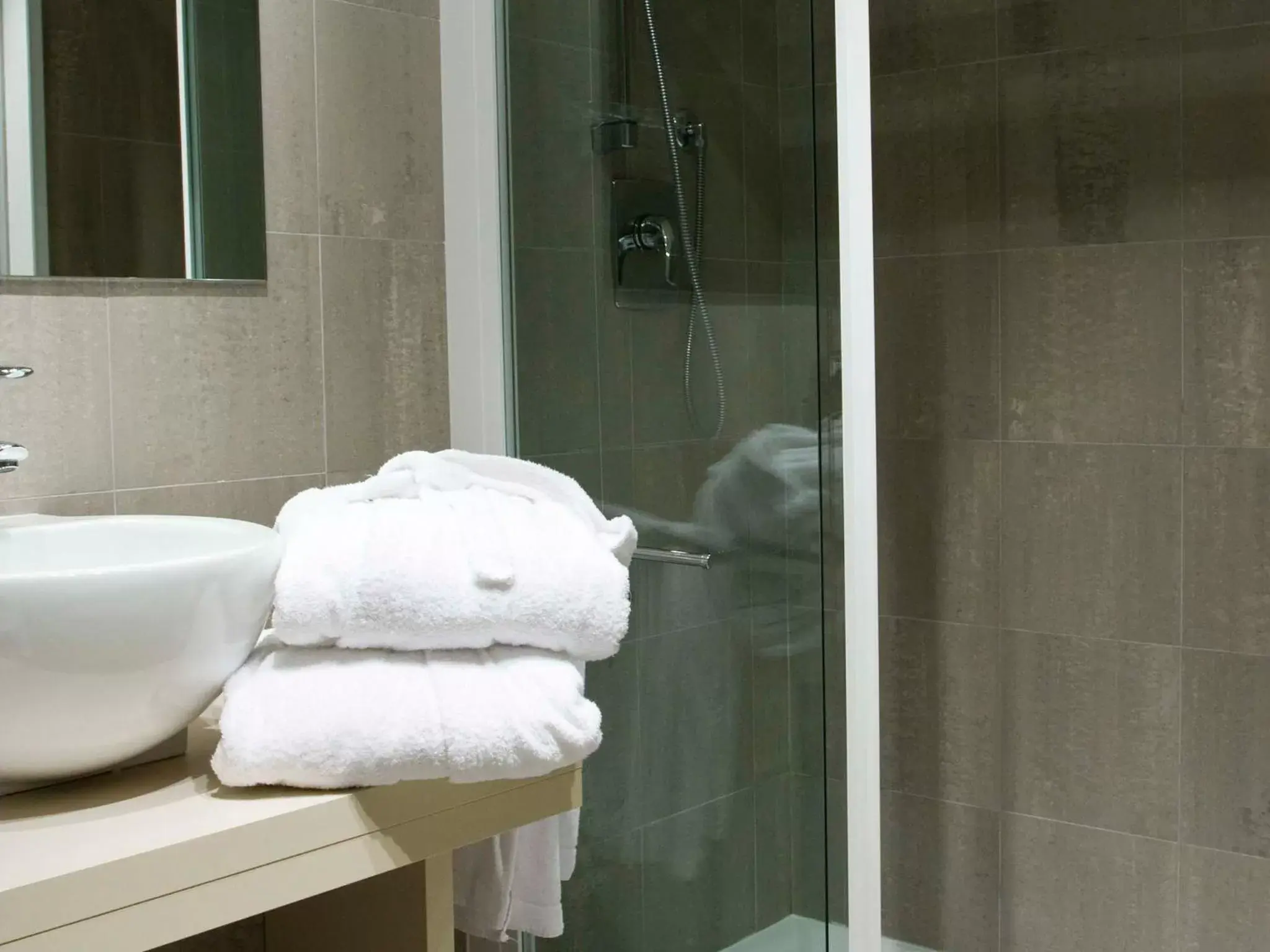 Bathroom in Hotel Cube Bathroom in Hotel Cube