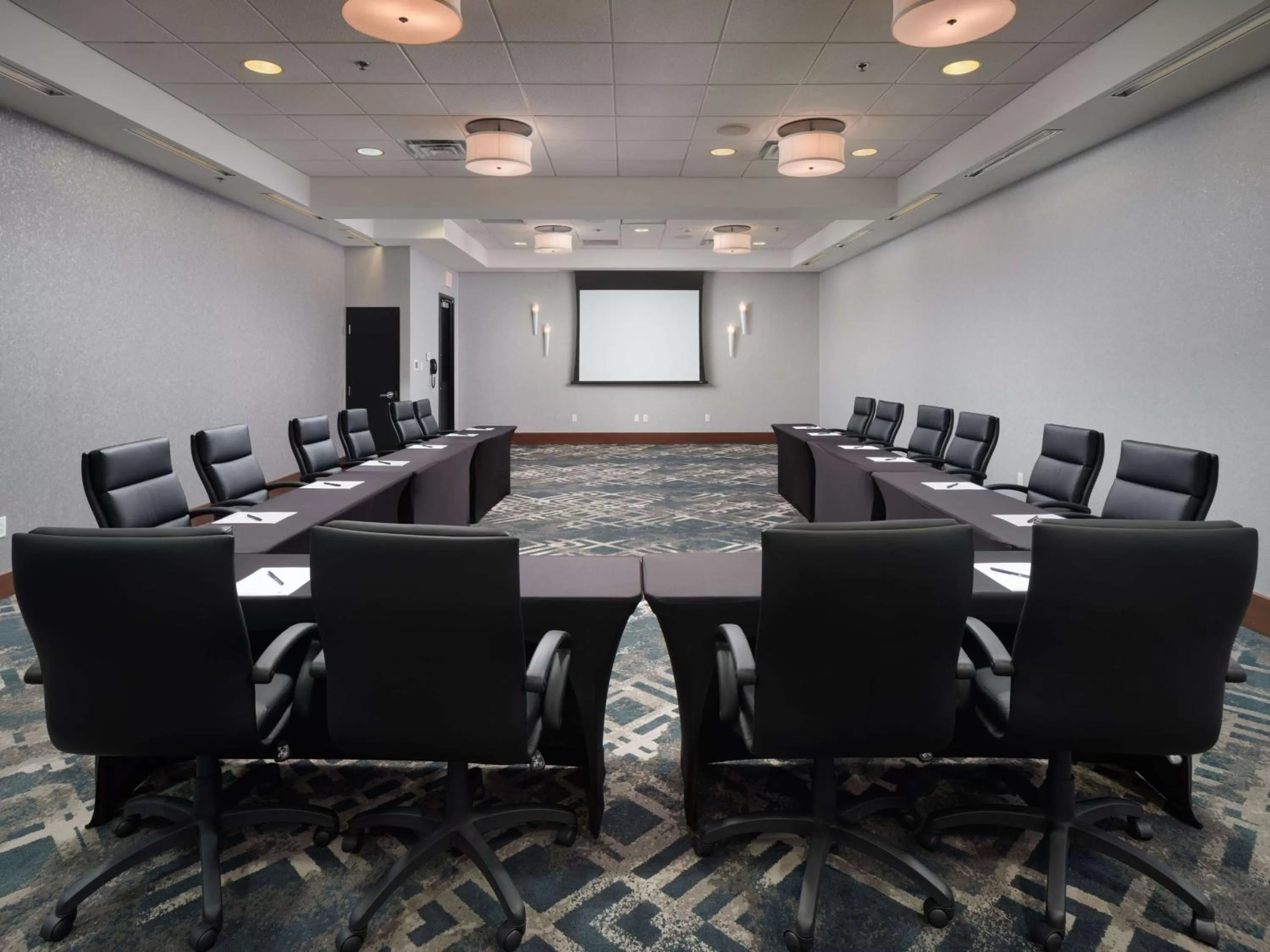 Meeting/conference room in DoubleTree by Hilton Hotel Chattanooga Downtown