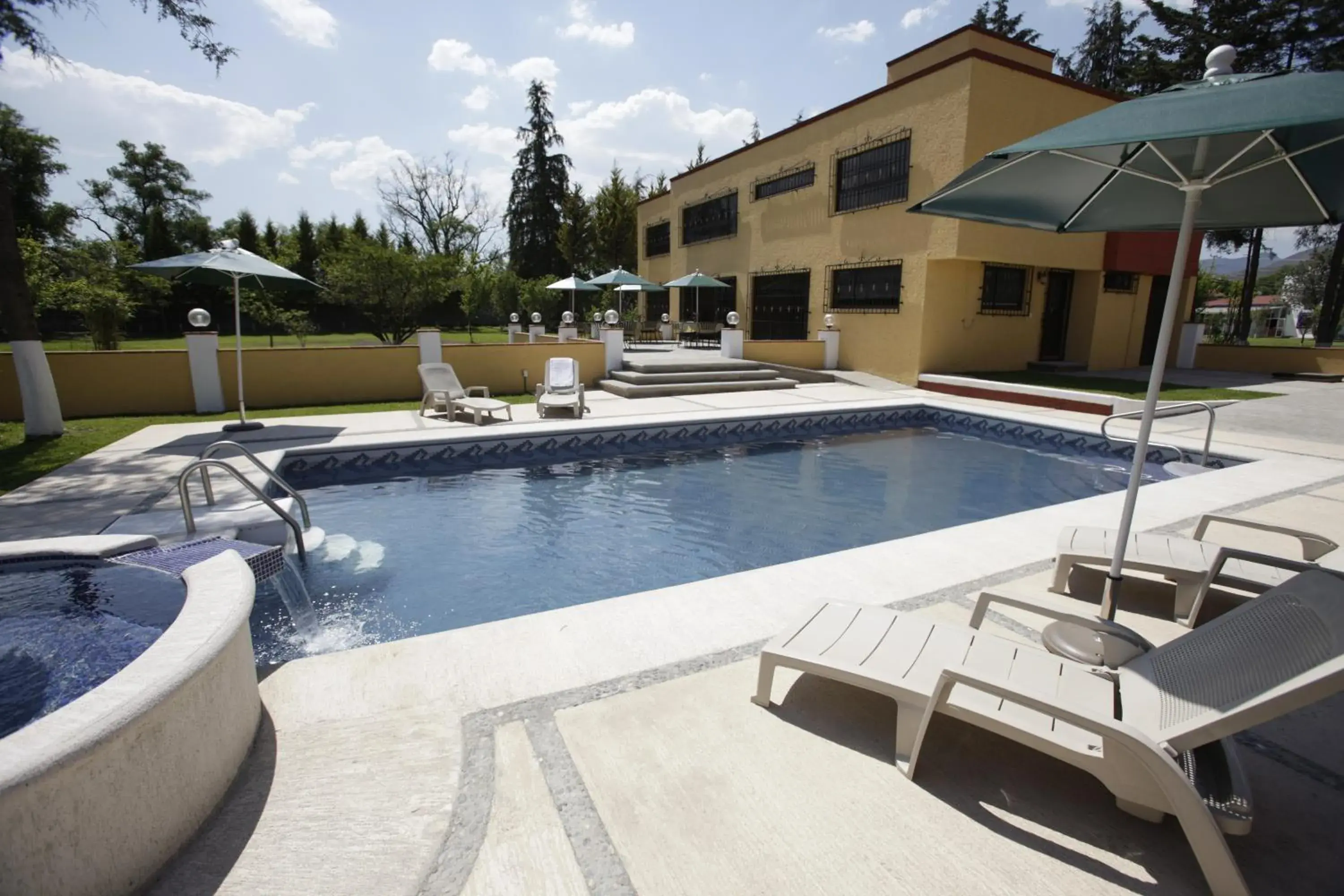 Swimming Pool in Hotel Finca Las Hortensias