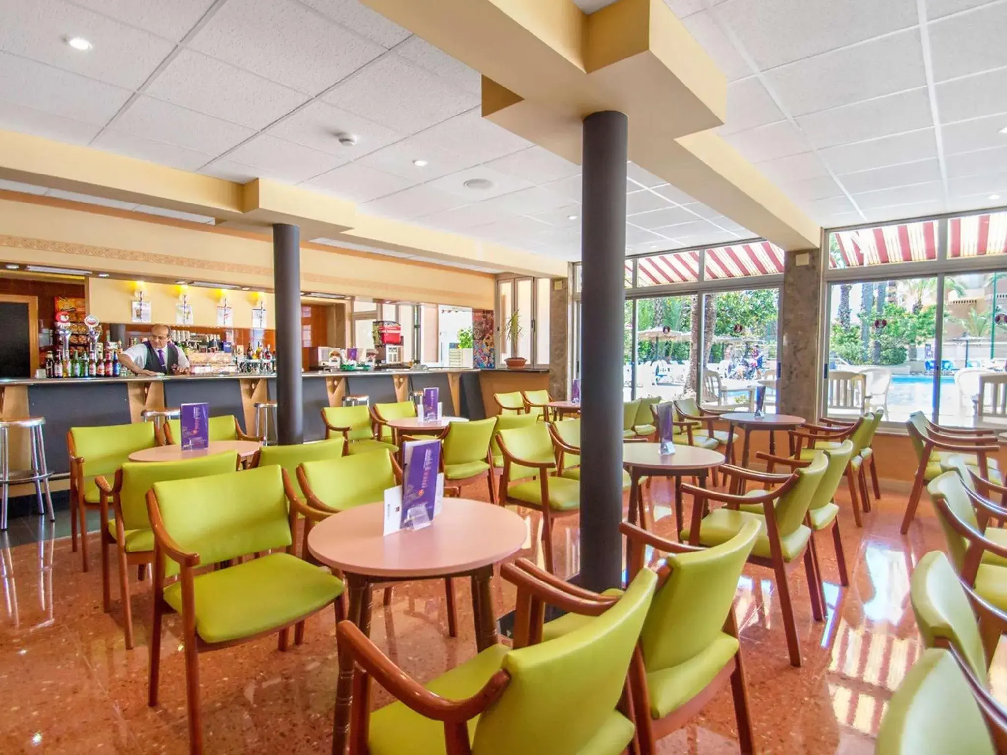Lounge or bar, Lounge/Bar in Hotel Servigroup Torre Dorada