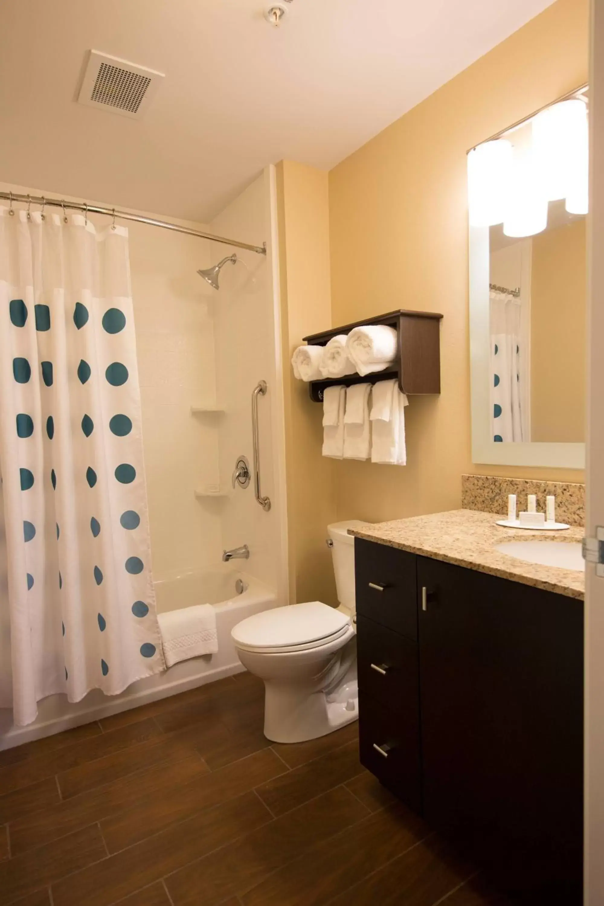 Bathroom in TownePlace Suites by Marriott Lincoln North