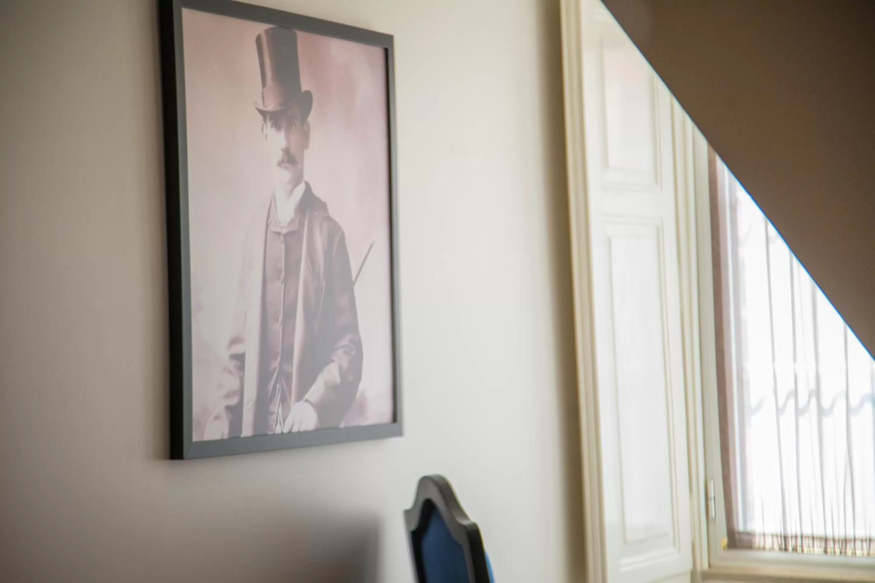 Decorative detail in Casual Belle Epoque Lisboa