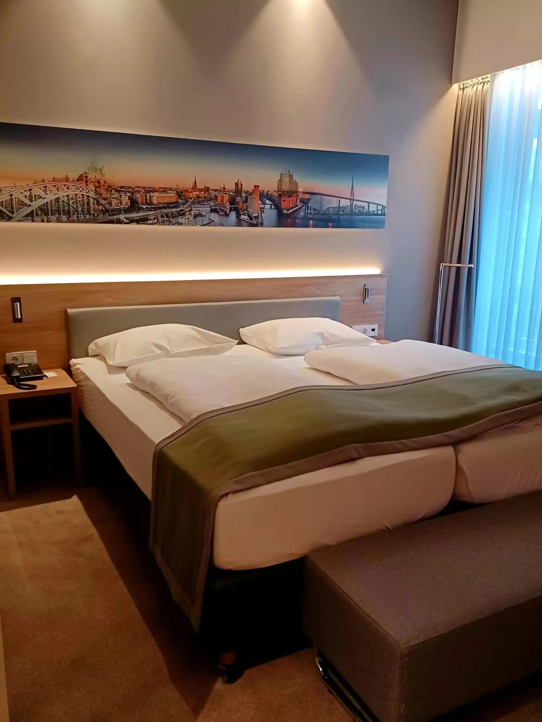 Photo of the whole room, Bed in Hotel Panorama Hamburg-Harburg