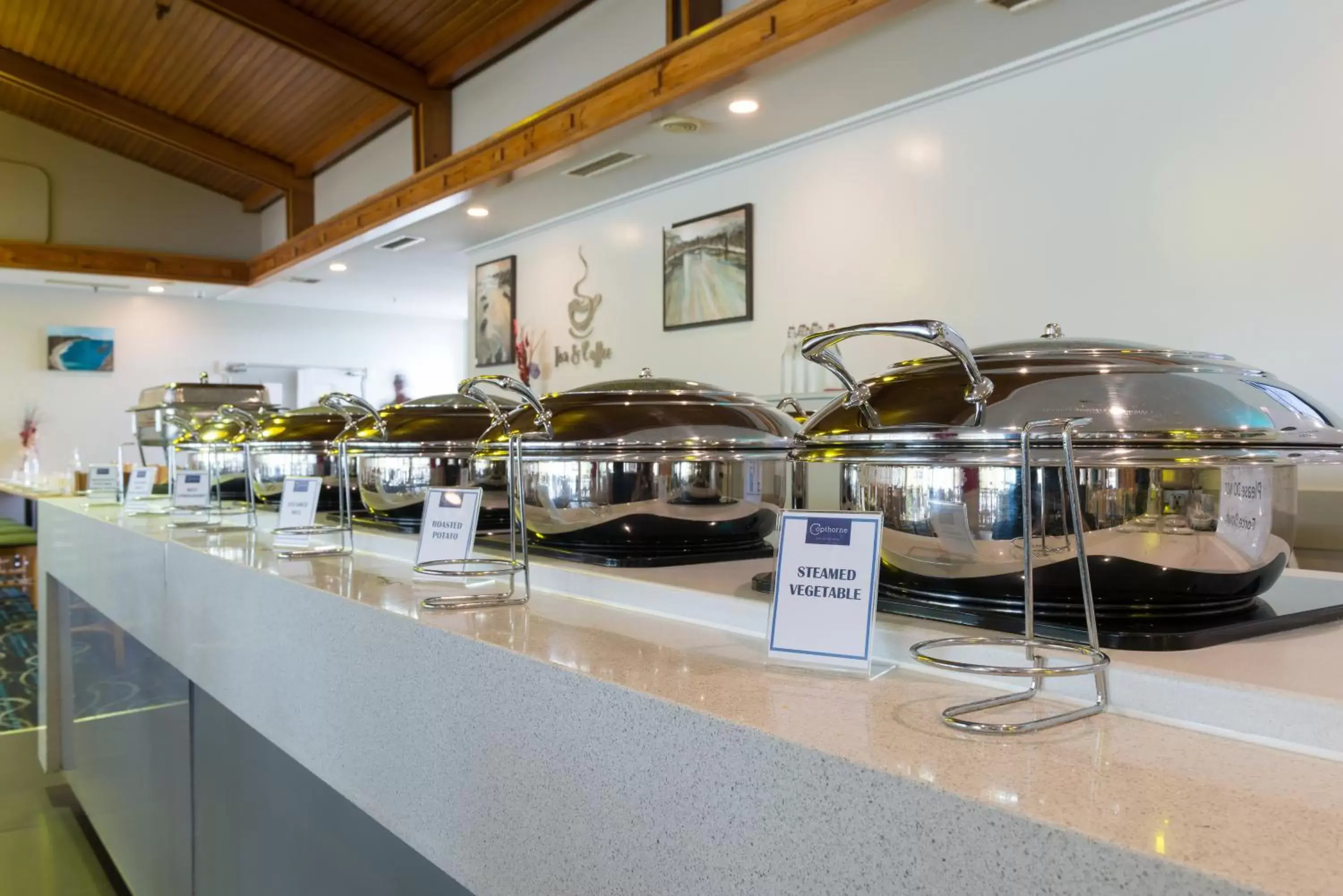 Food and drinks in Copthorne Hotel & Resort Bay Of Islands Food and drinks in Copthorne Hotel & Resort Bay Of Islands