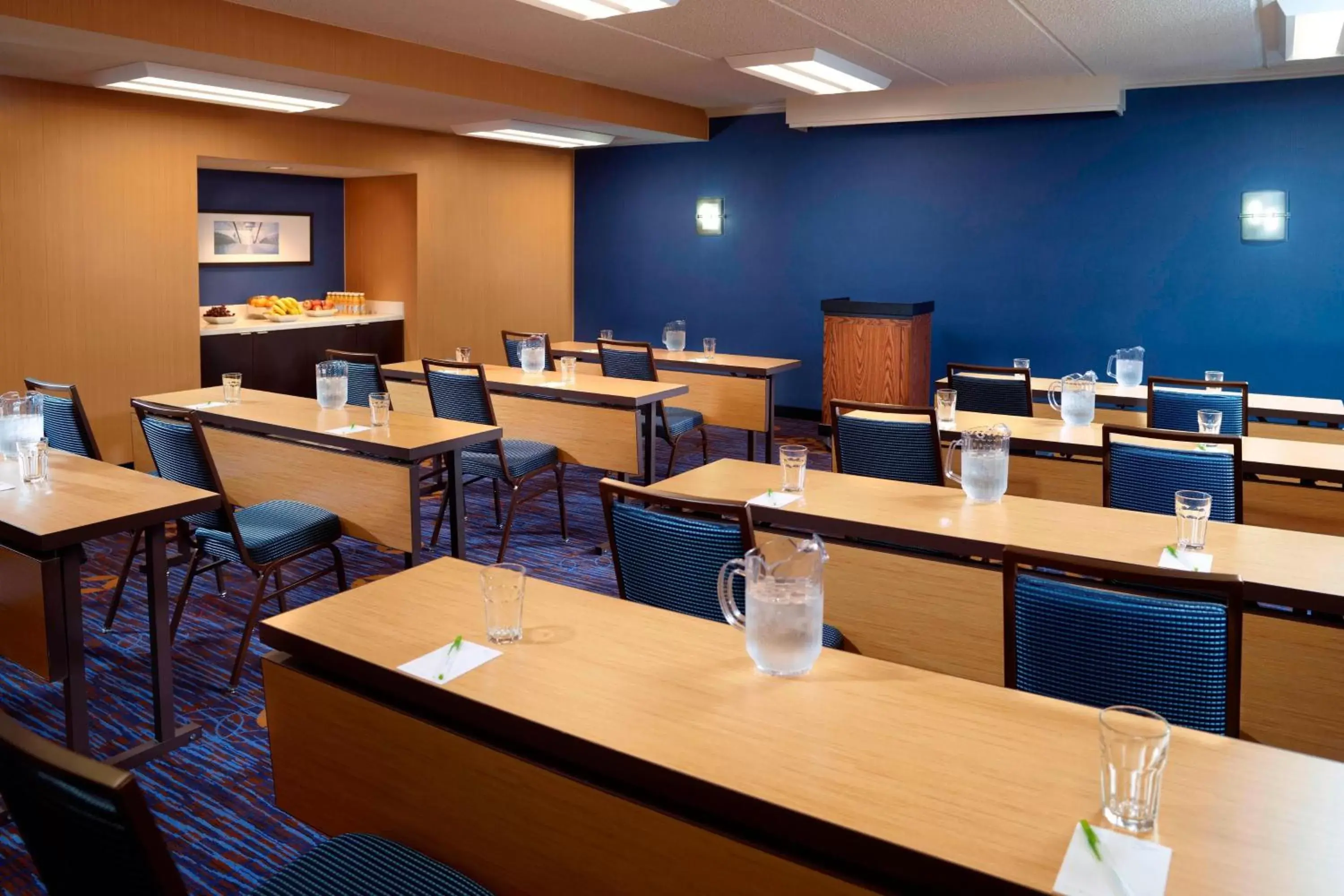 Meeting/conference room, Restaurant/Places to Eat in Courtyard by Marriott Atlanta Duluth/ Gwinnett Place