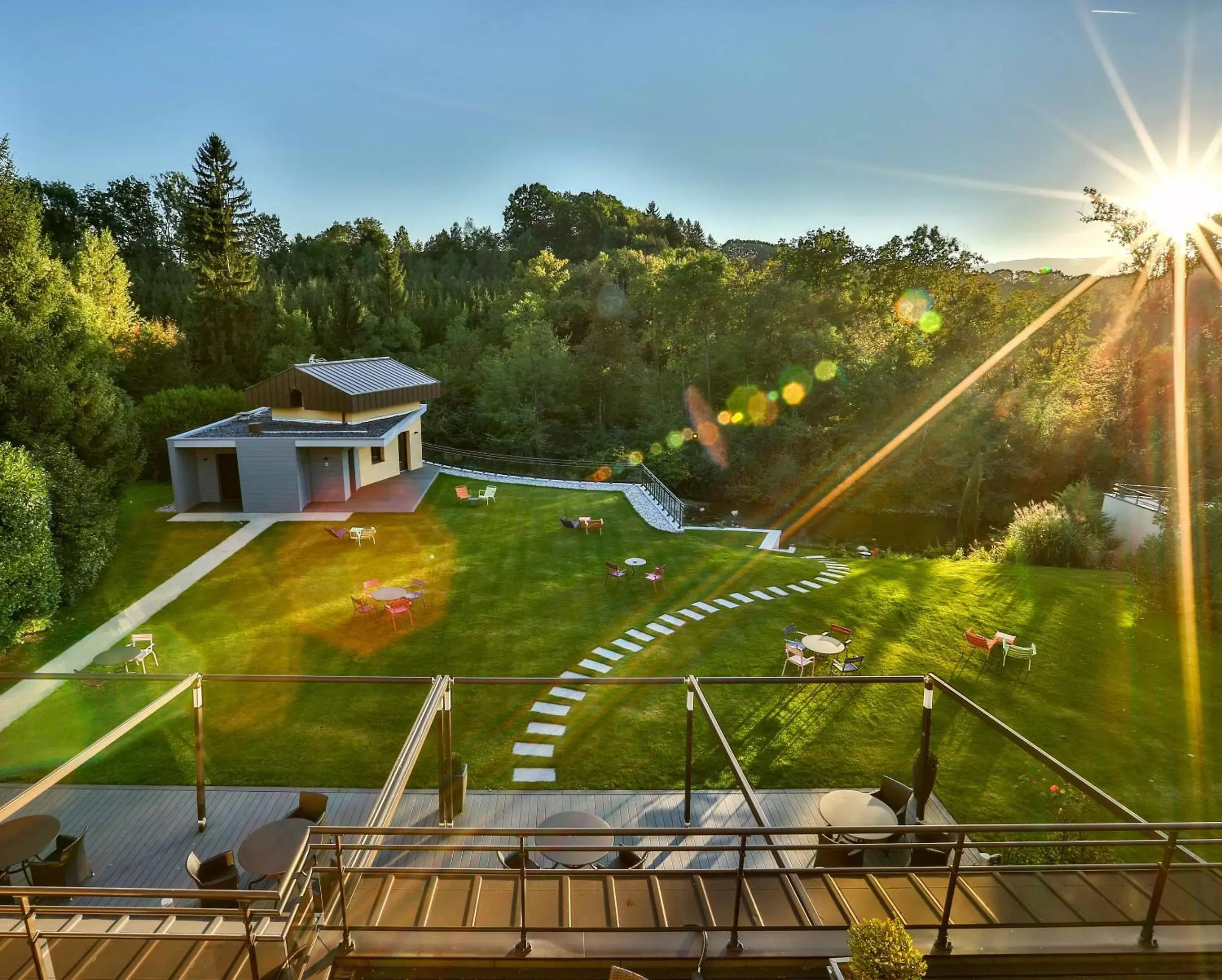 Sunset in Hôtel Baud - Les Collectionneurs