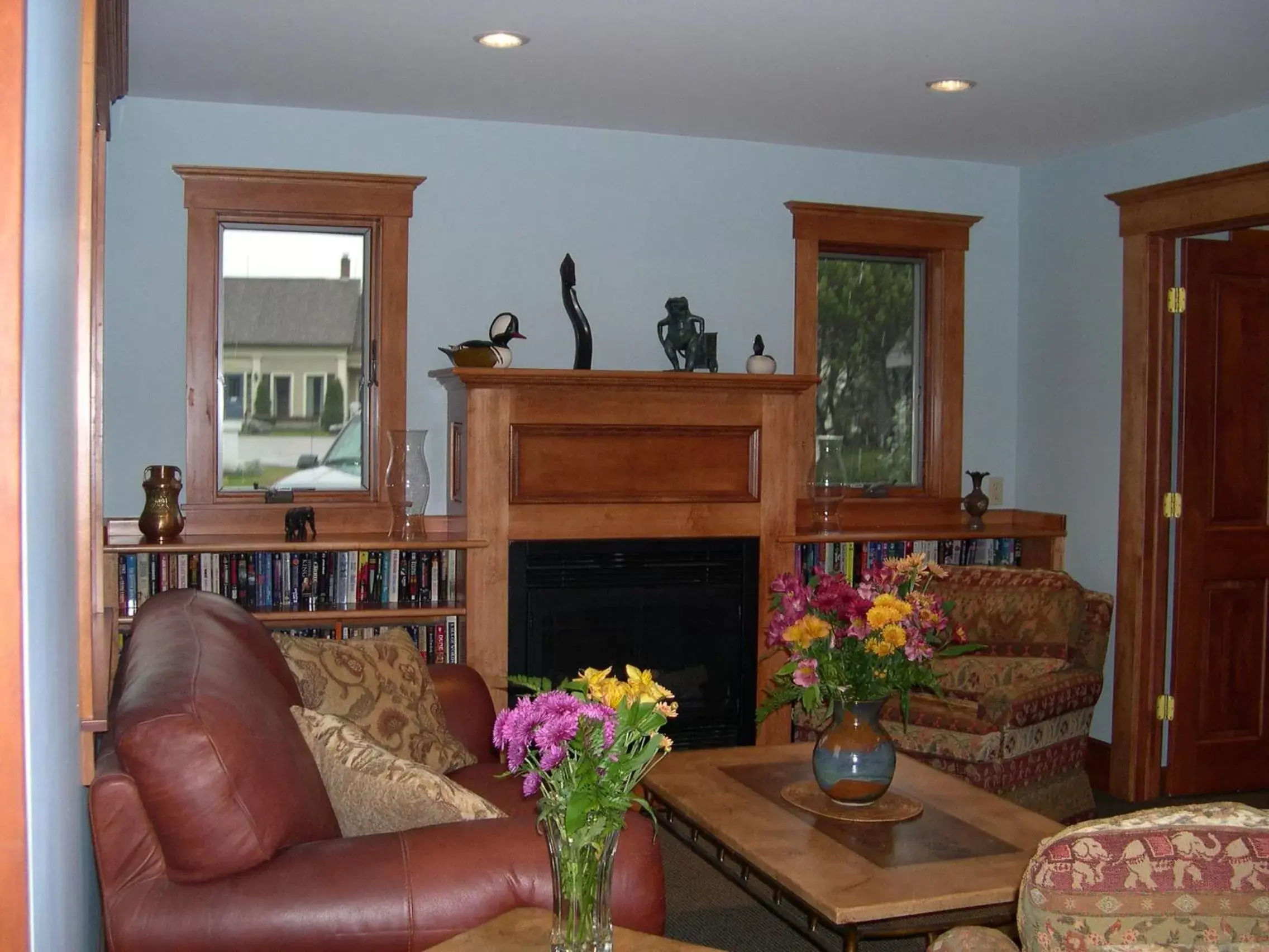 Living room, Seating Area in Stowe Motel & Snowdrift