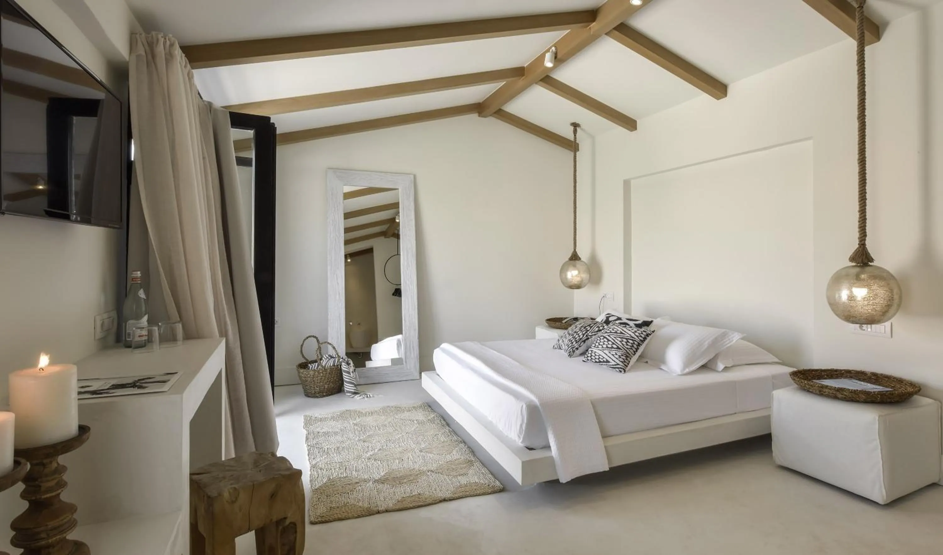 Photo of the whole room in Kefalonia Grand