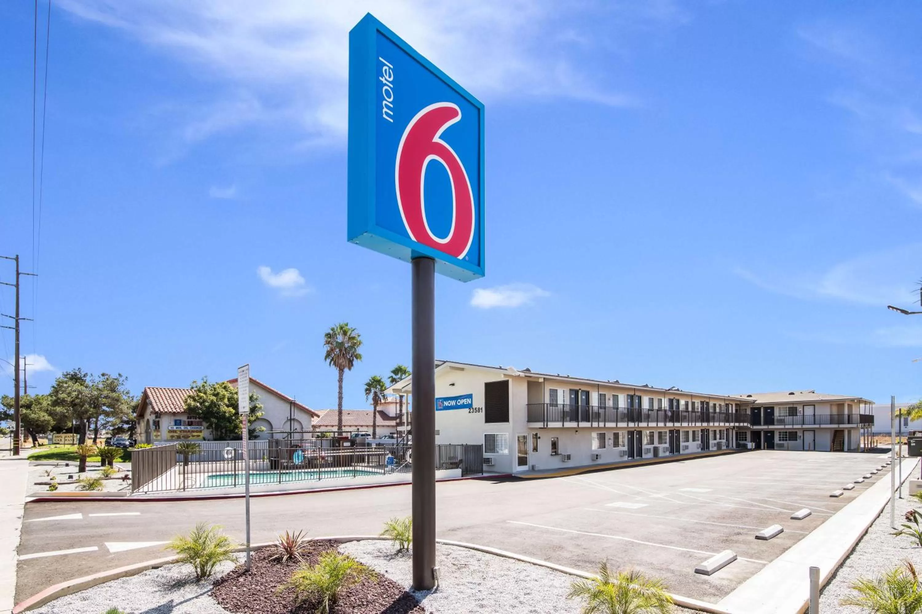 Property building in Motel 6-Moreno Valley, CA - Perris