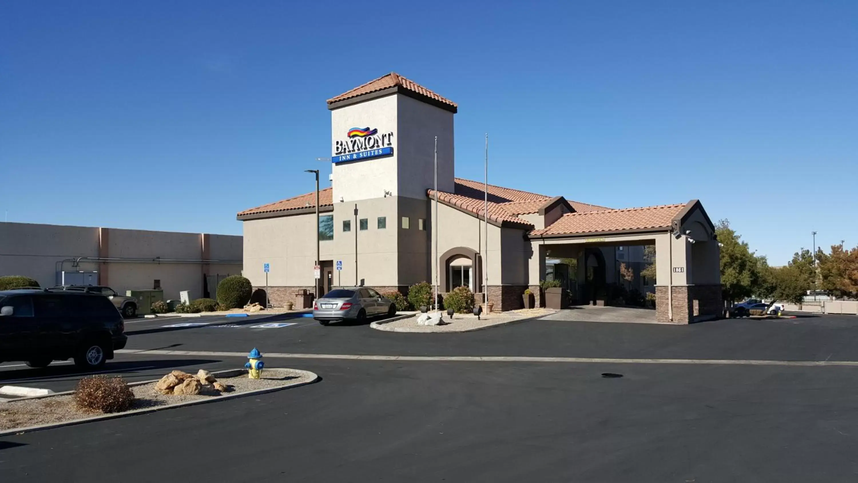 Property Building in Baymont by Wyndham Barstow Historic Route 66