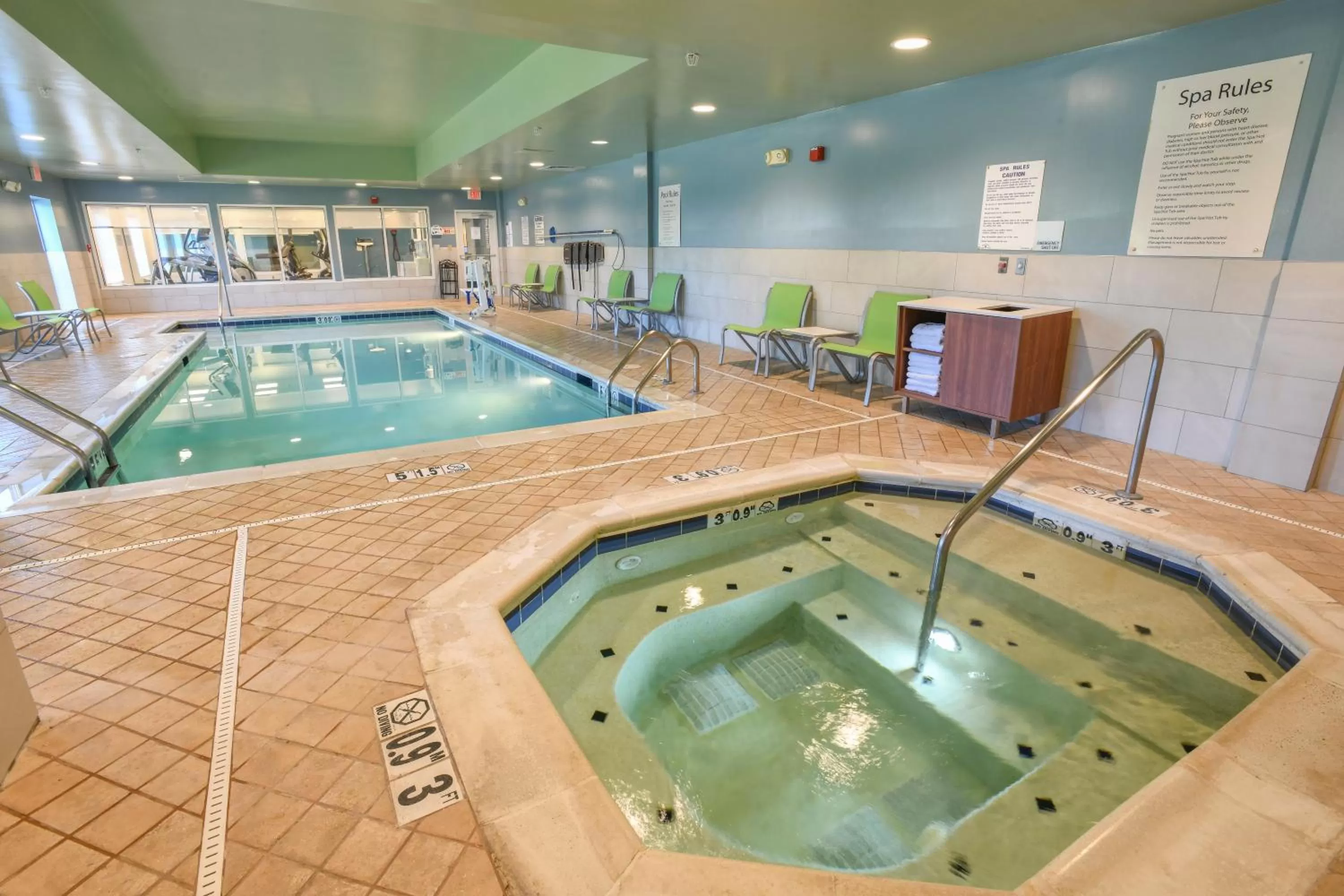 Spa and wellness centre/facilities in Holiday Inn Express Hotel & Suites Richwood - Cincinnati South by IHG