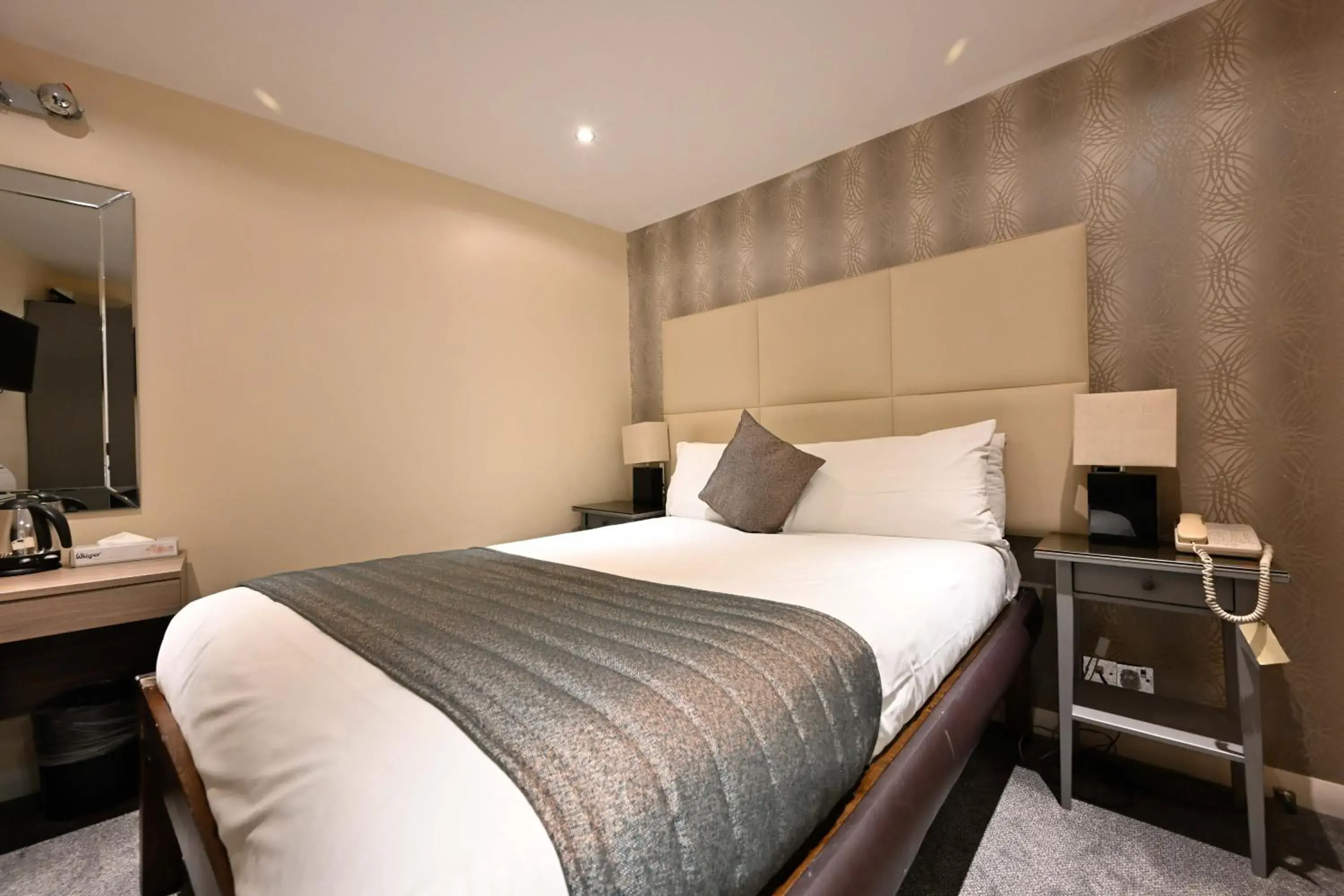 Bedroom, Bed in Duke Of Leinster Hotel Bedroom, Bed in Duke Of Leinster Hotel