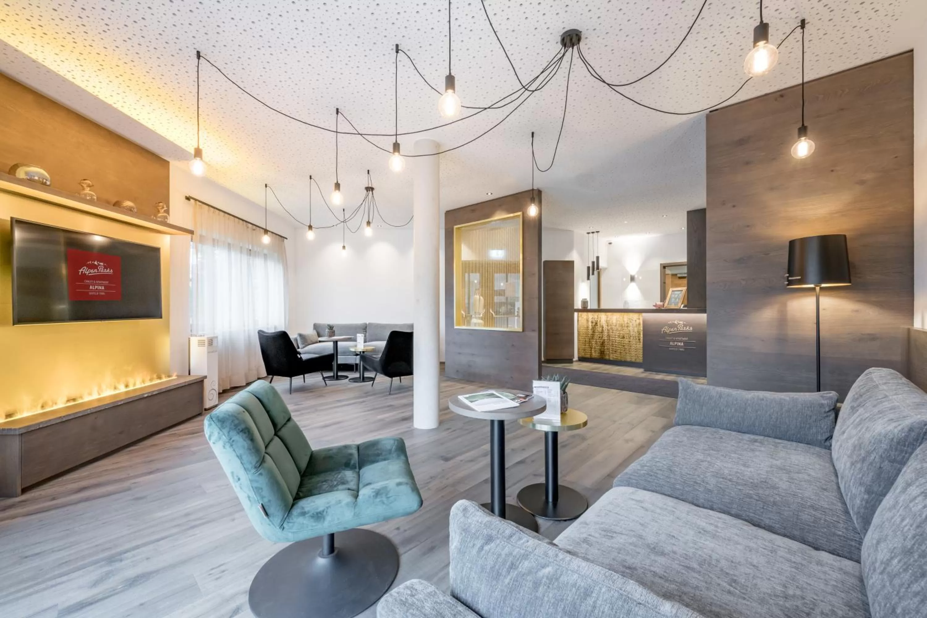 Lobby or reception in AlpenParks Chalet & Apartment Alpina Seefeld