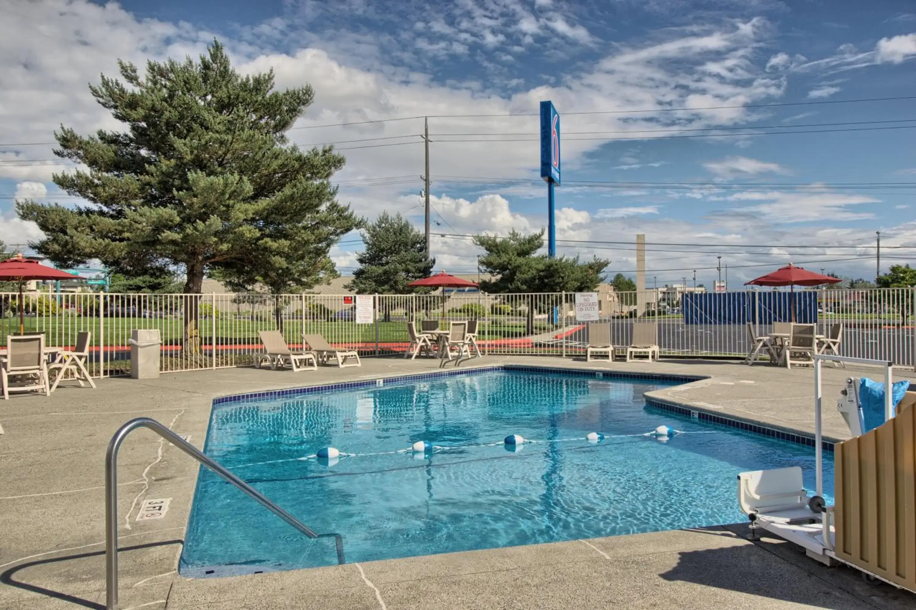 Other, Swimming Pool in Motel 6-Everett, WA - North