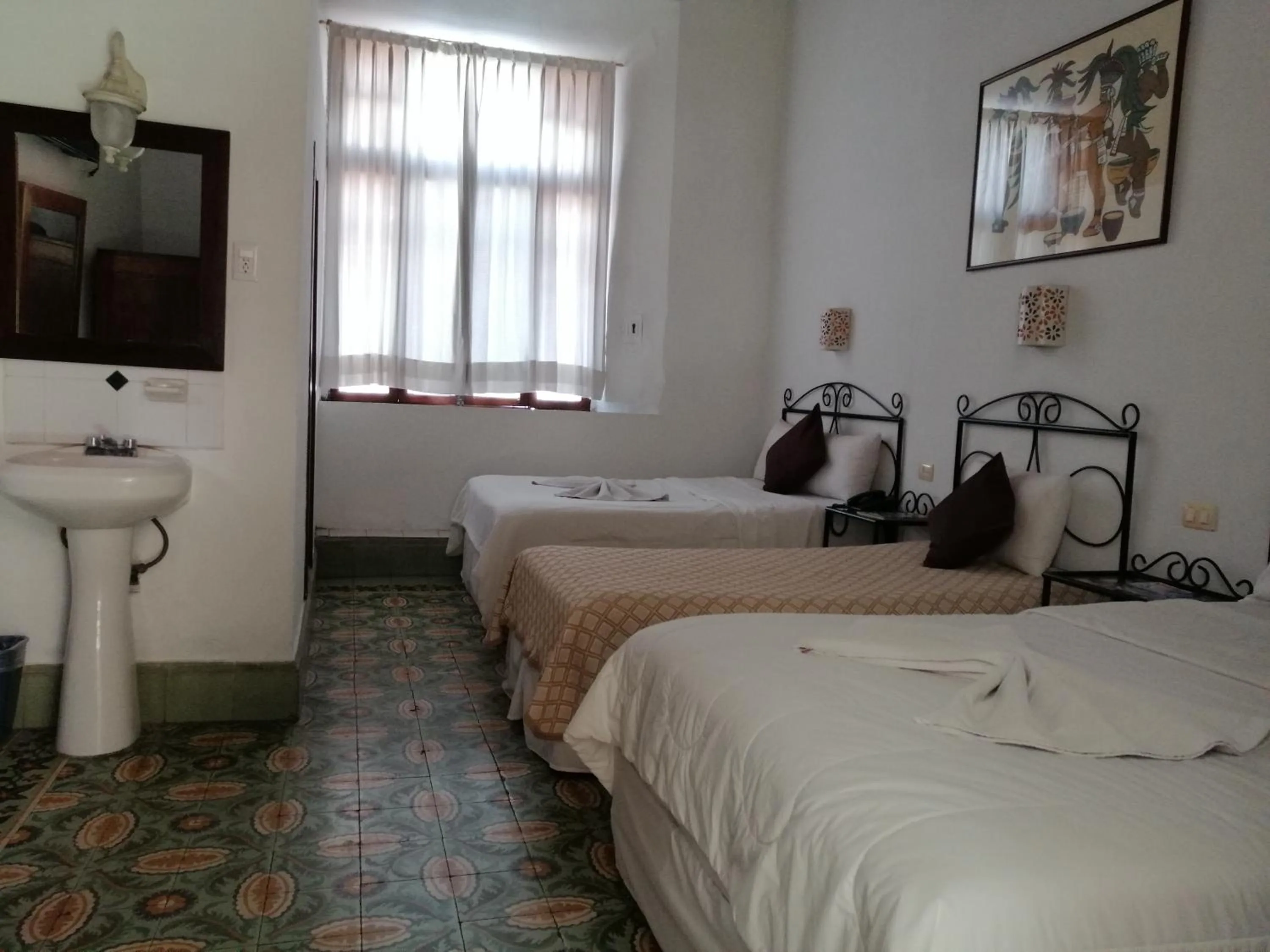 Photo of the whole room, Bed in Hotel Reforma