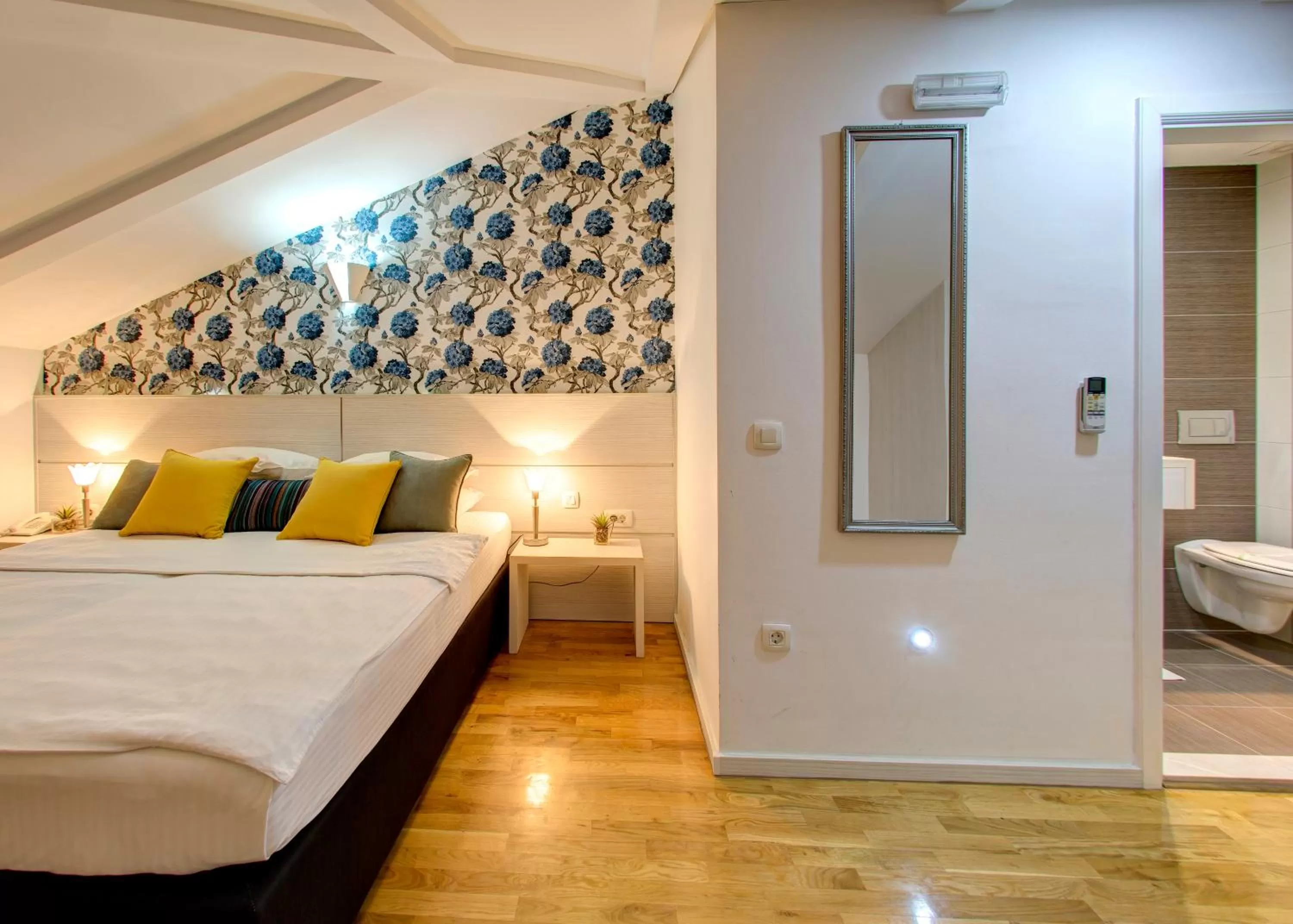 Bed in Hotel Villa Milas