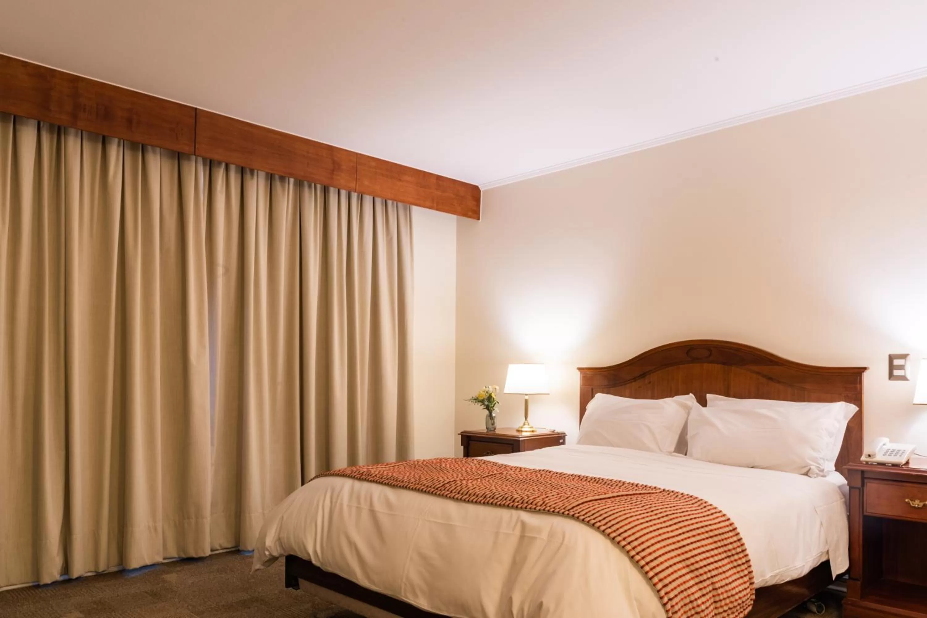 Bed in MR Hotel Providencia (ex Hotel Neruda)