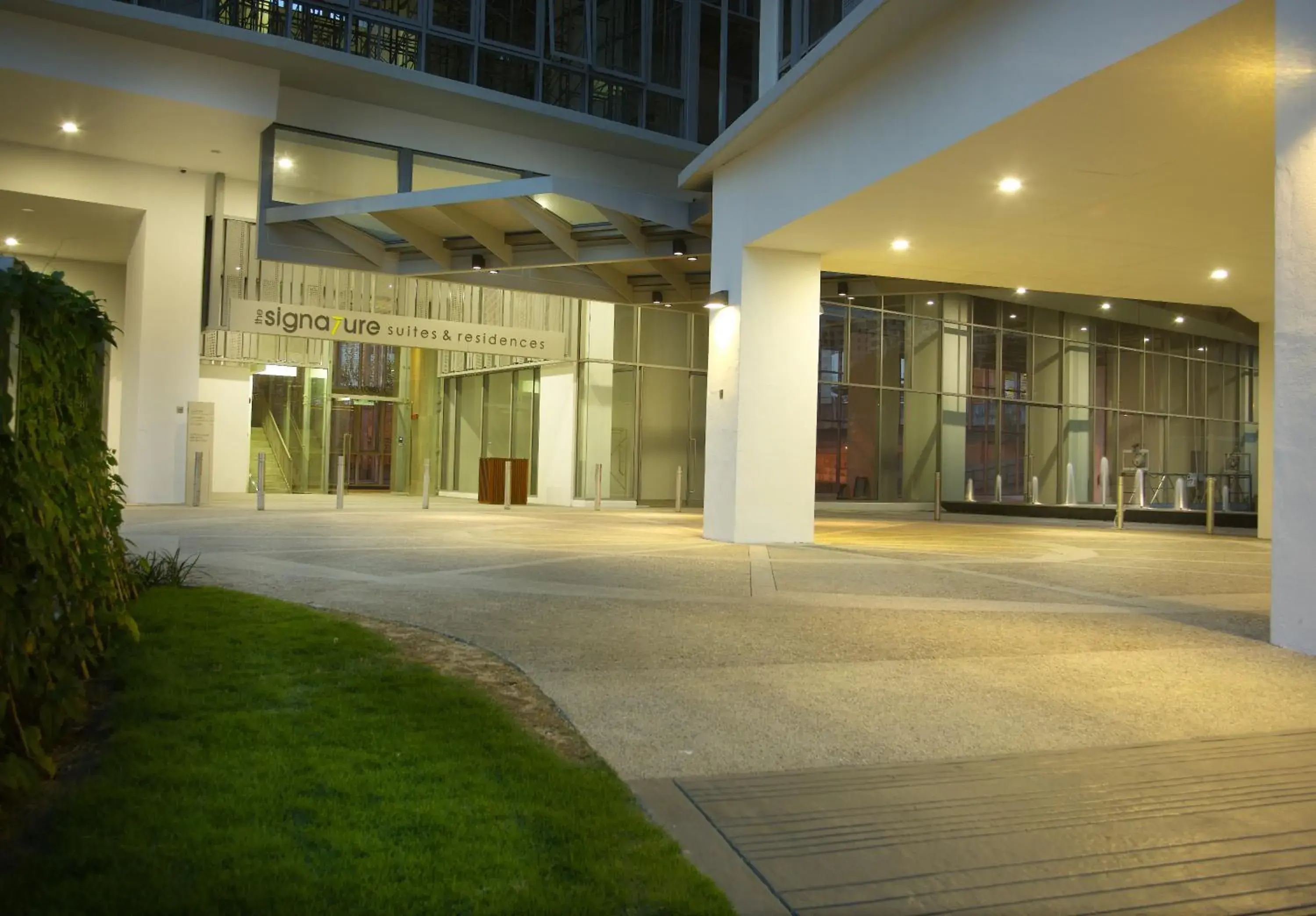 Facade/entrance in The Signature Hotel & Serviced Suites Kuala Lumpur