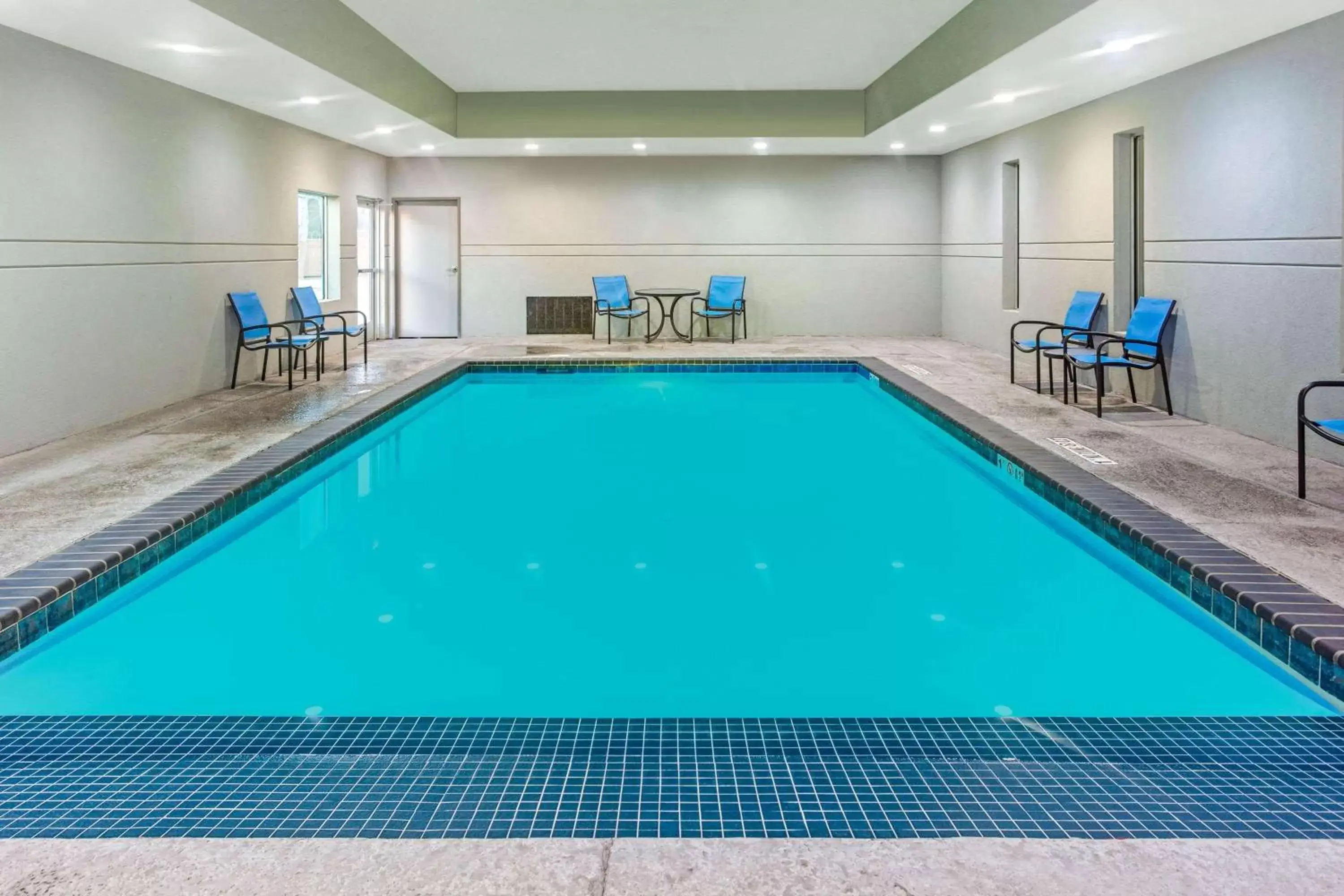 Activities, Swimming Pool in La Quinta by Wyndham Lubbock South