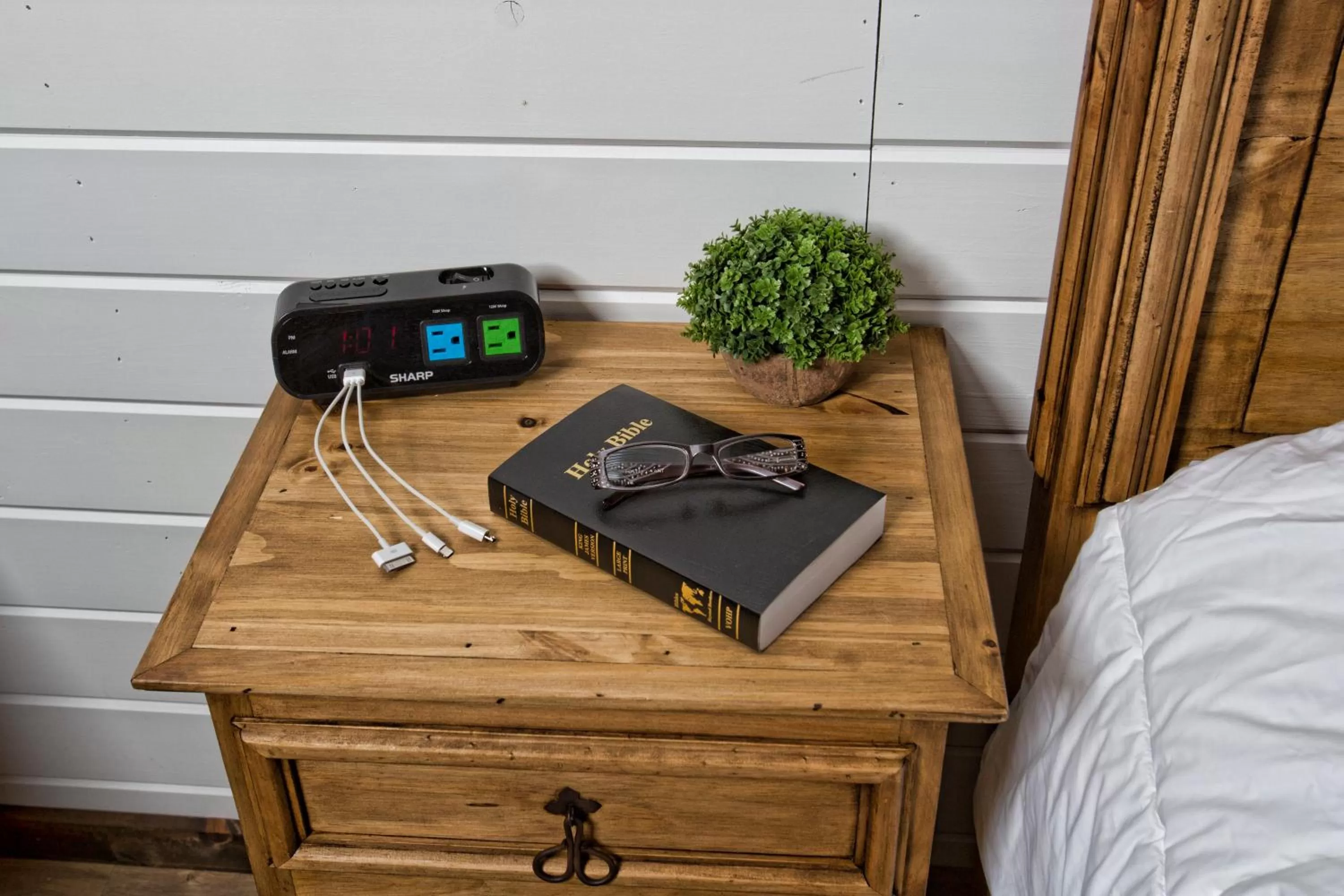 TV and multimedia in Stateline Cabin