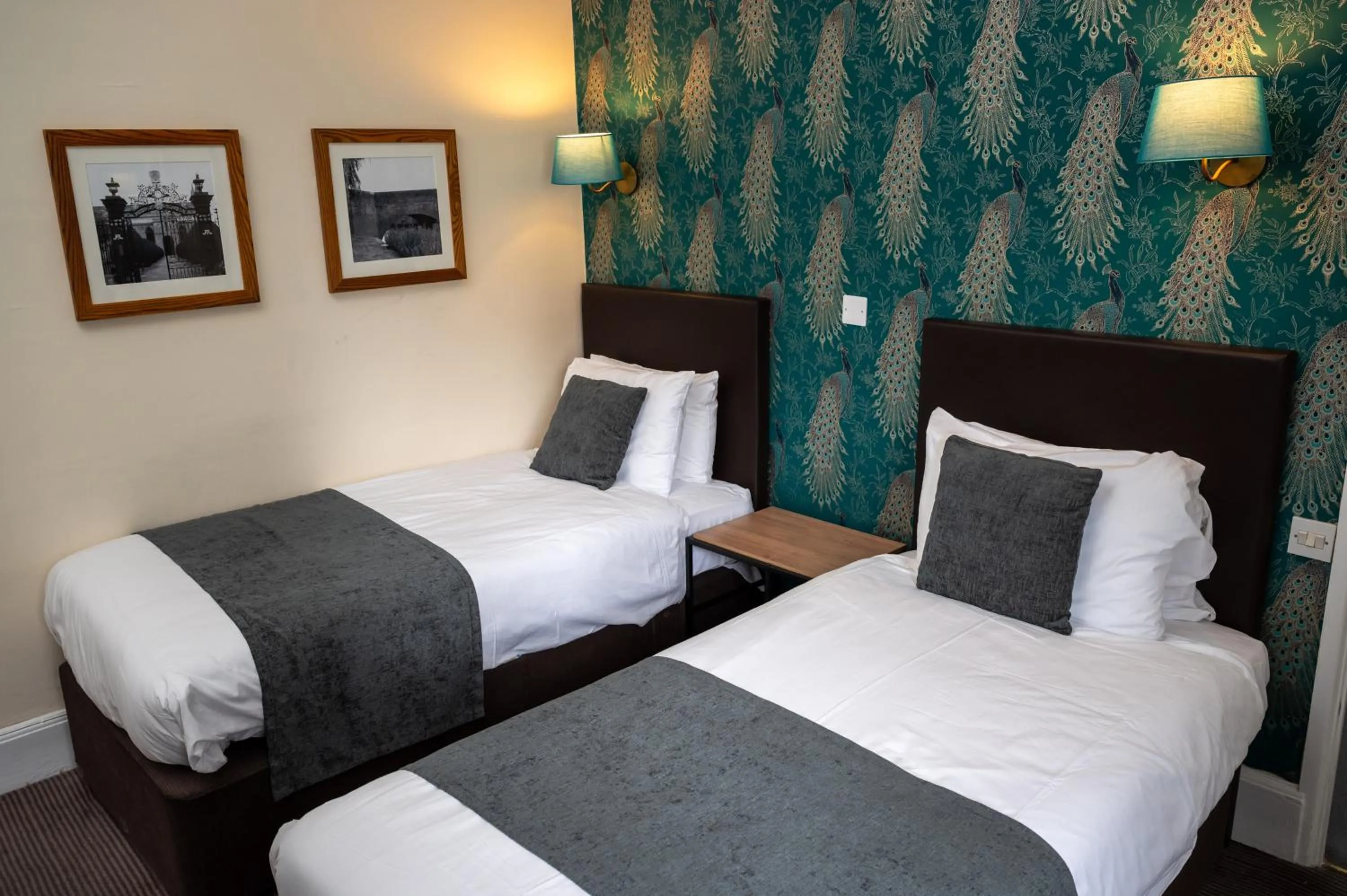 Bedroom, Bed in Bell Hotel by Greene King Inns