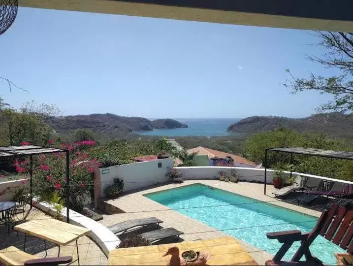 Swimming Pool in El Jardin