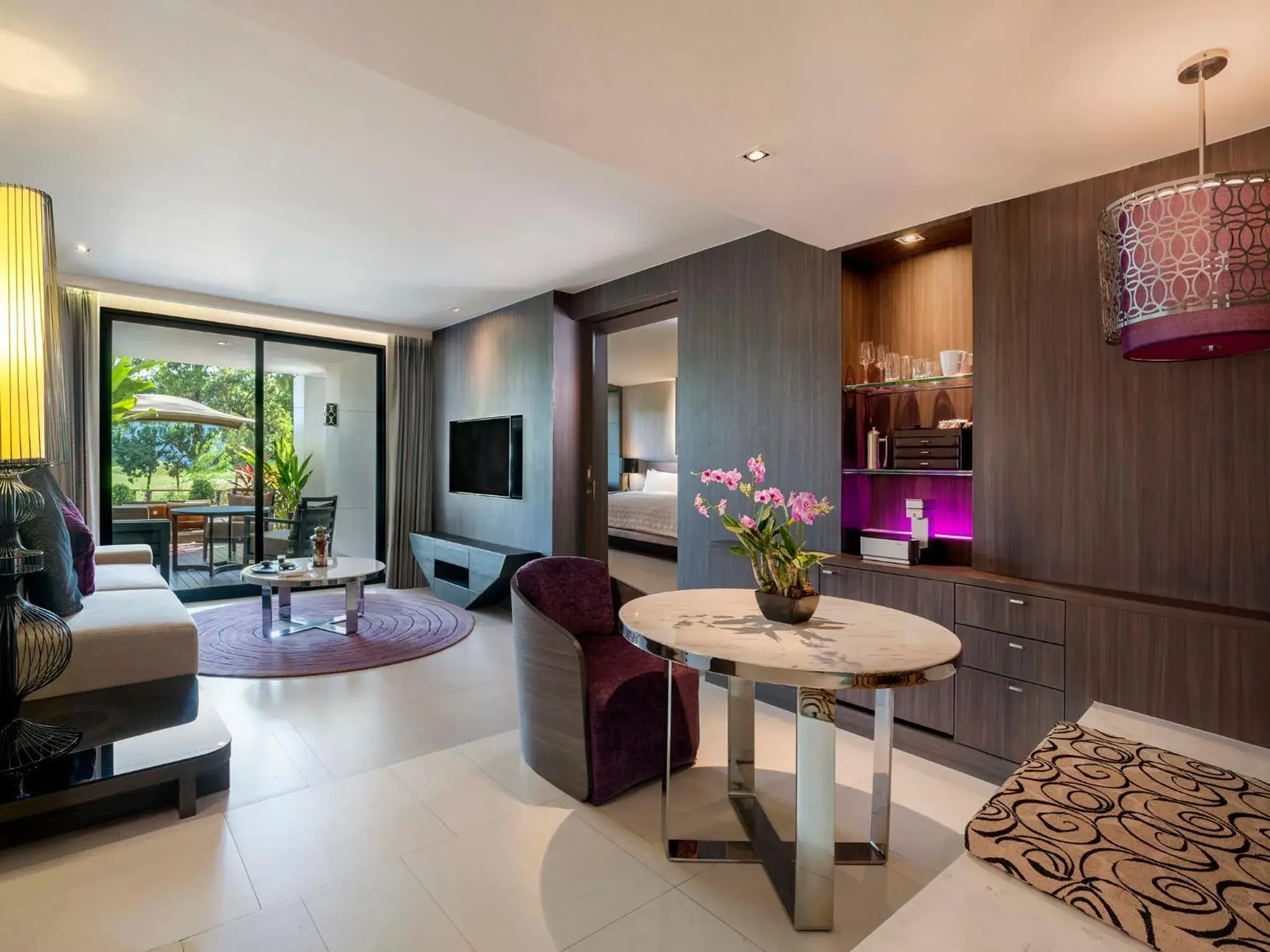 Living room, Seating Area in Le Meridien Suvarnabhumi, Bangkok Golf Resort and Spa
