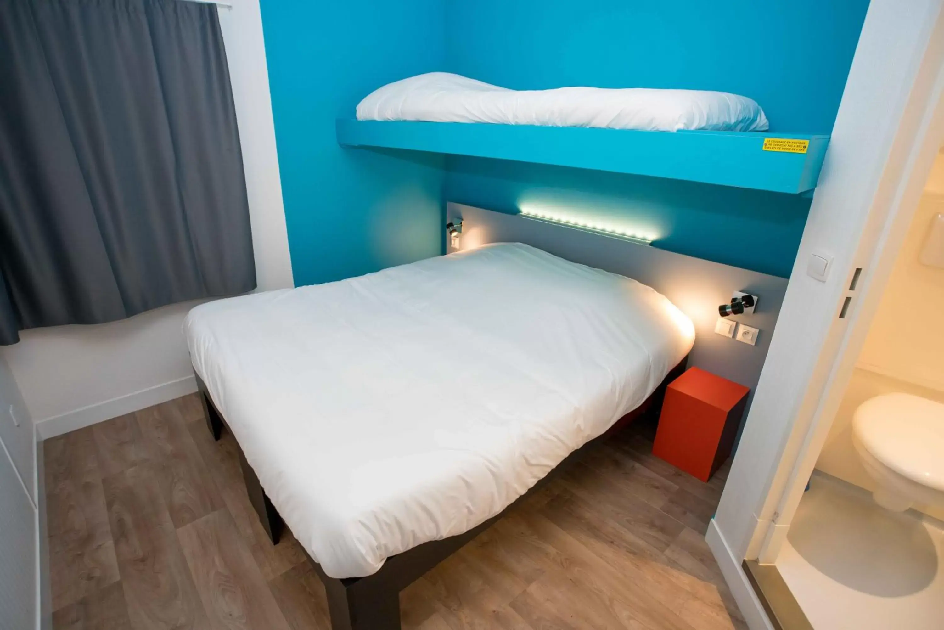 Photo of the whole room, Bunk Bed in Fasthotel Artigues