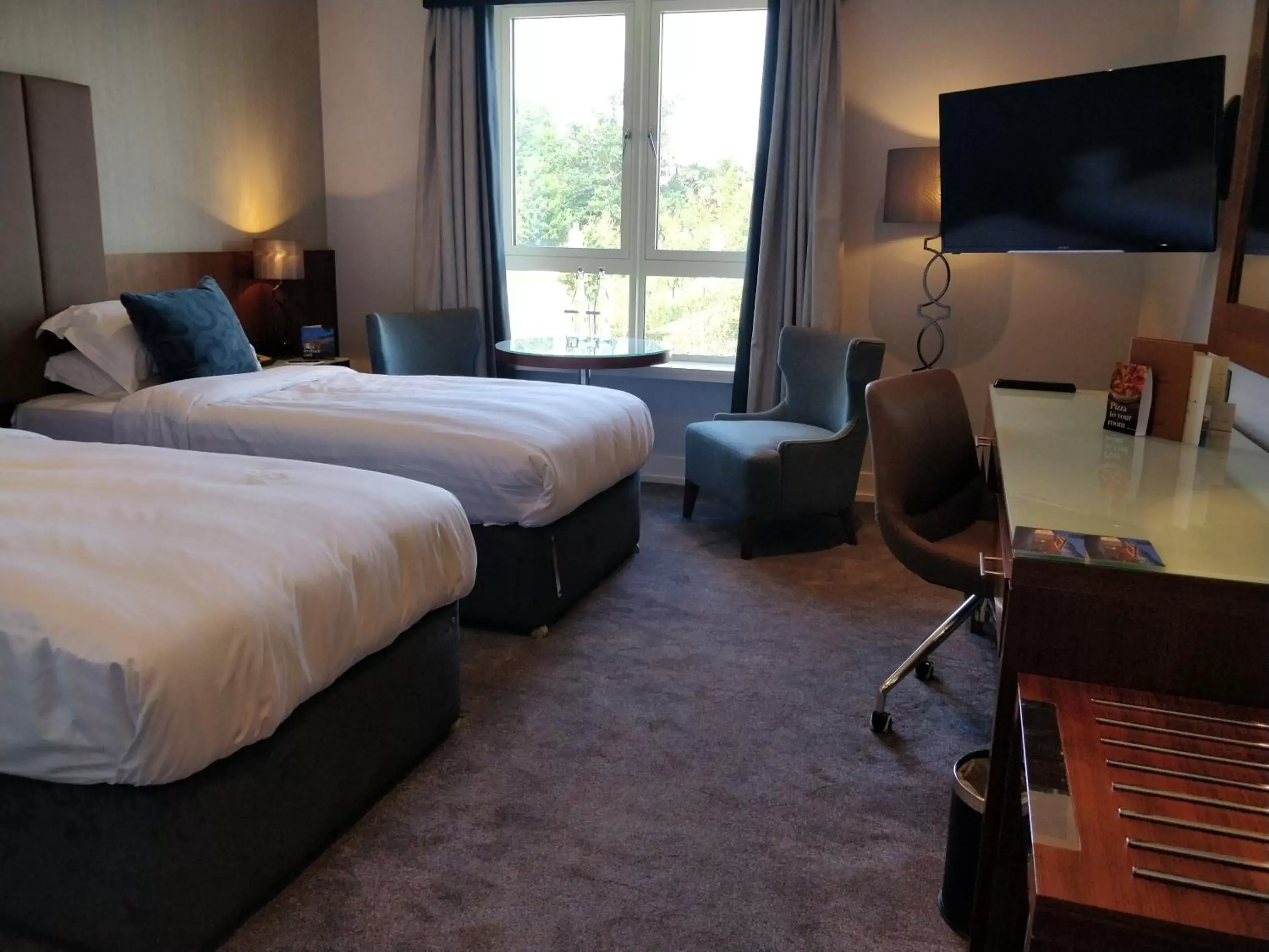 Bedroom, Bed in Castleknock Hotel