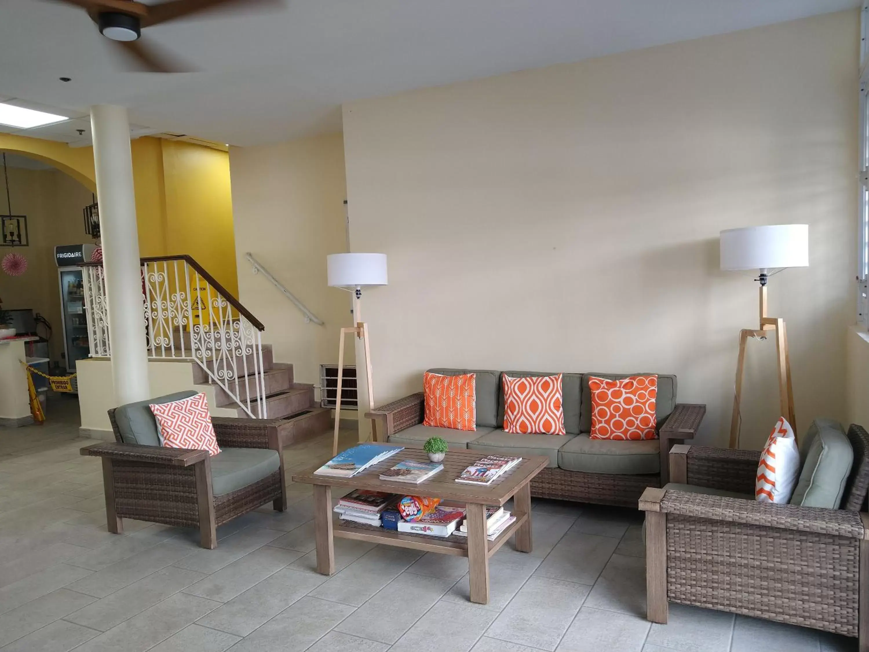 Lobby or reception in Hotel Villa del Sol Lobby or reception in Hotel Villa del Sol