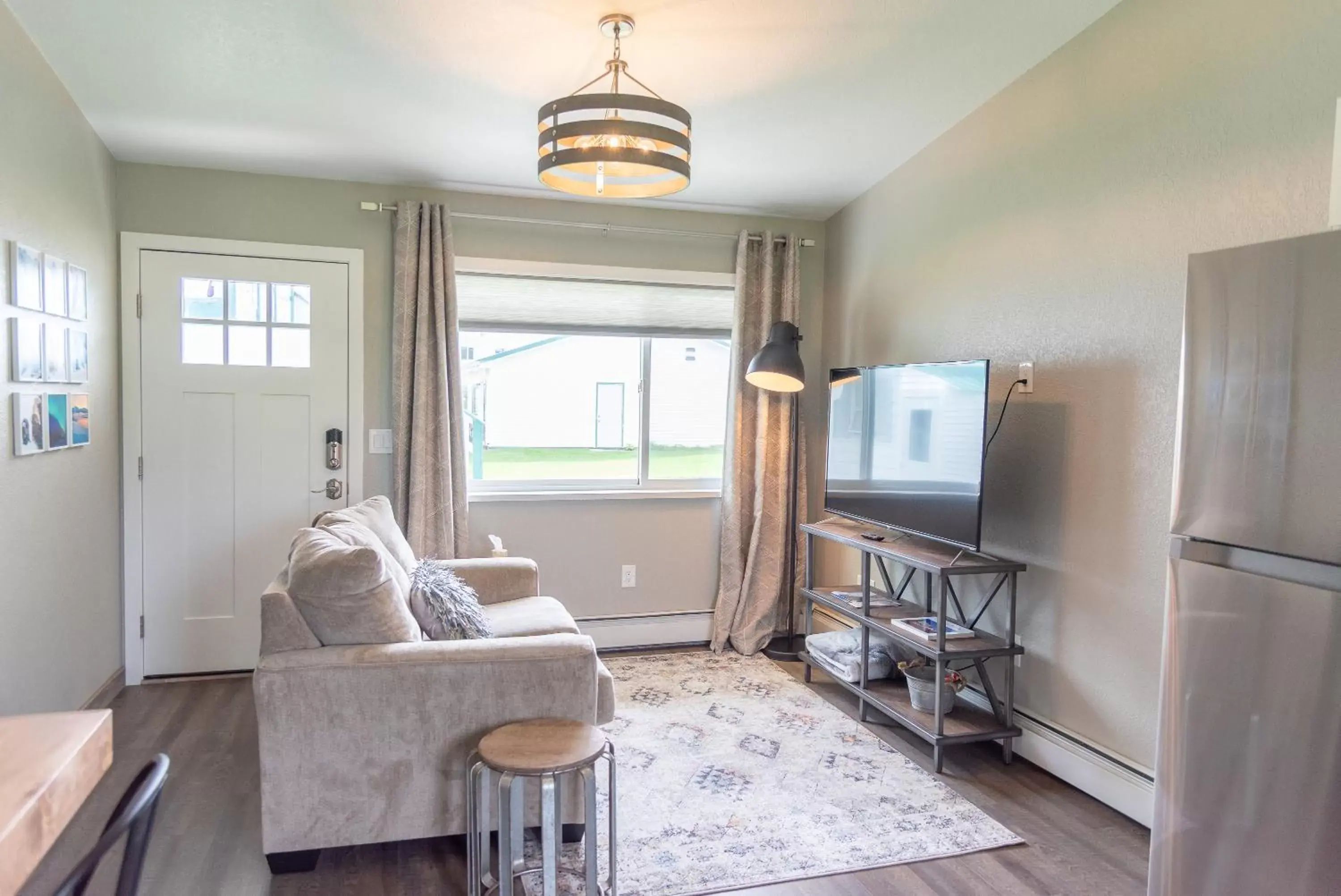 Living room in Colony Suites