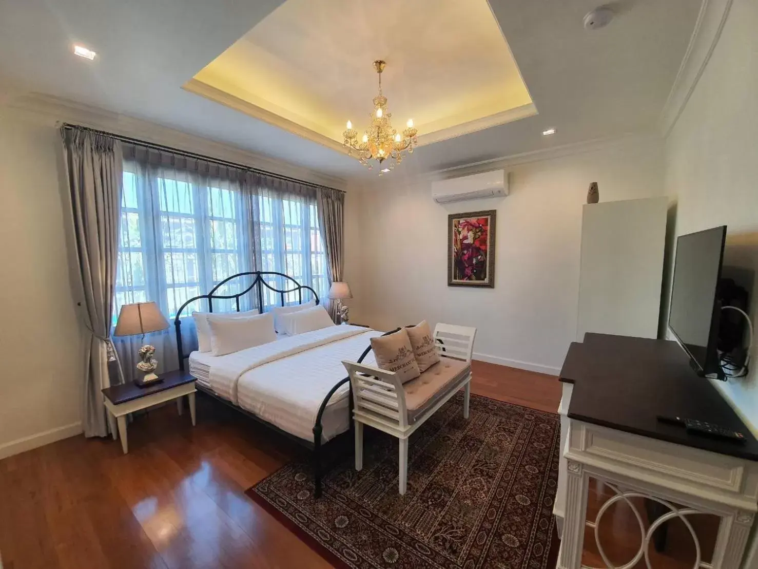 Bedroom in Merchant Villa- SHA Extra Plus