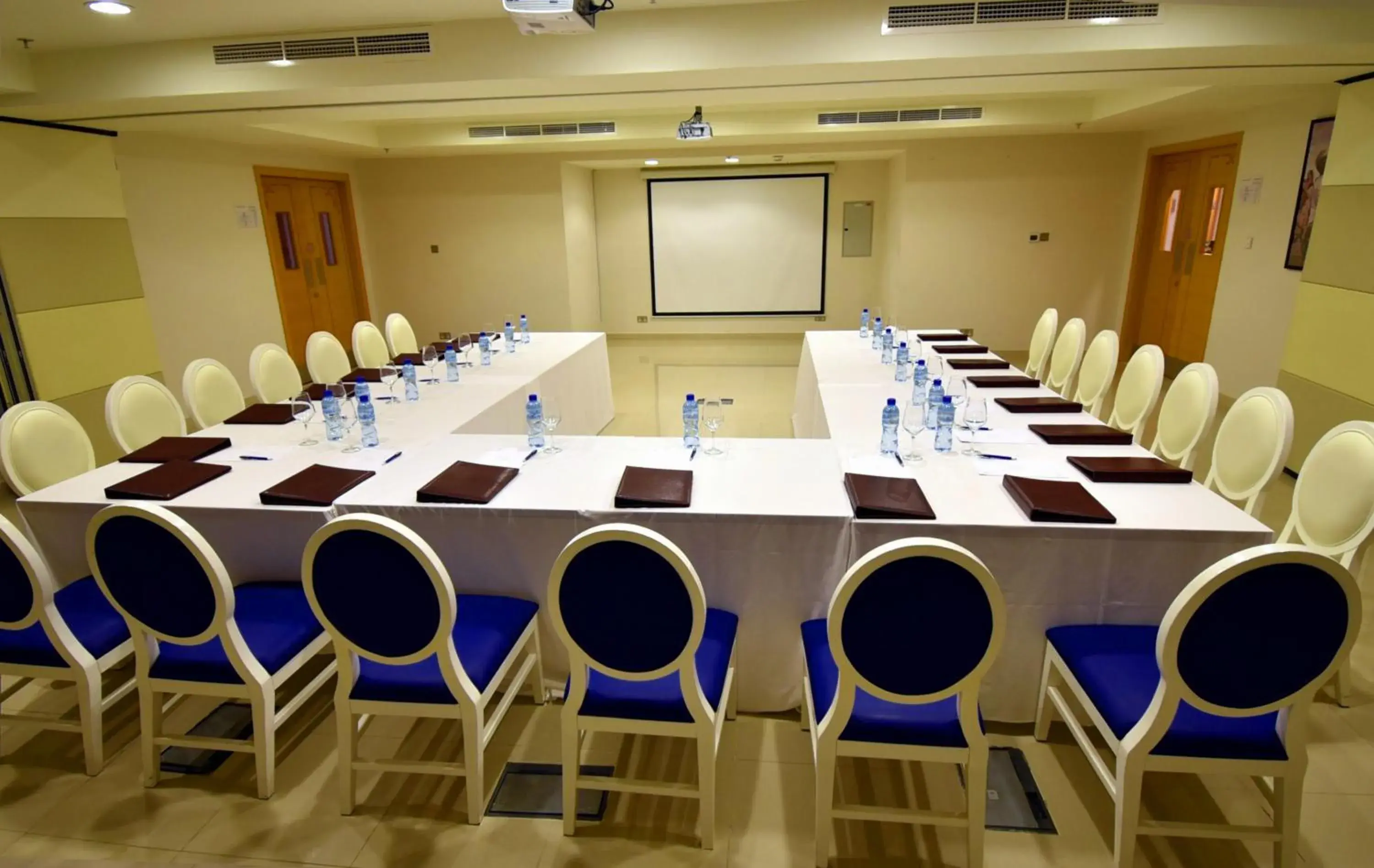 Meeting/conference room in Levatio Suites Muscat, a member of Radisson Individuals