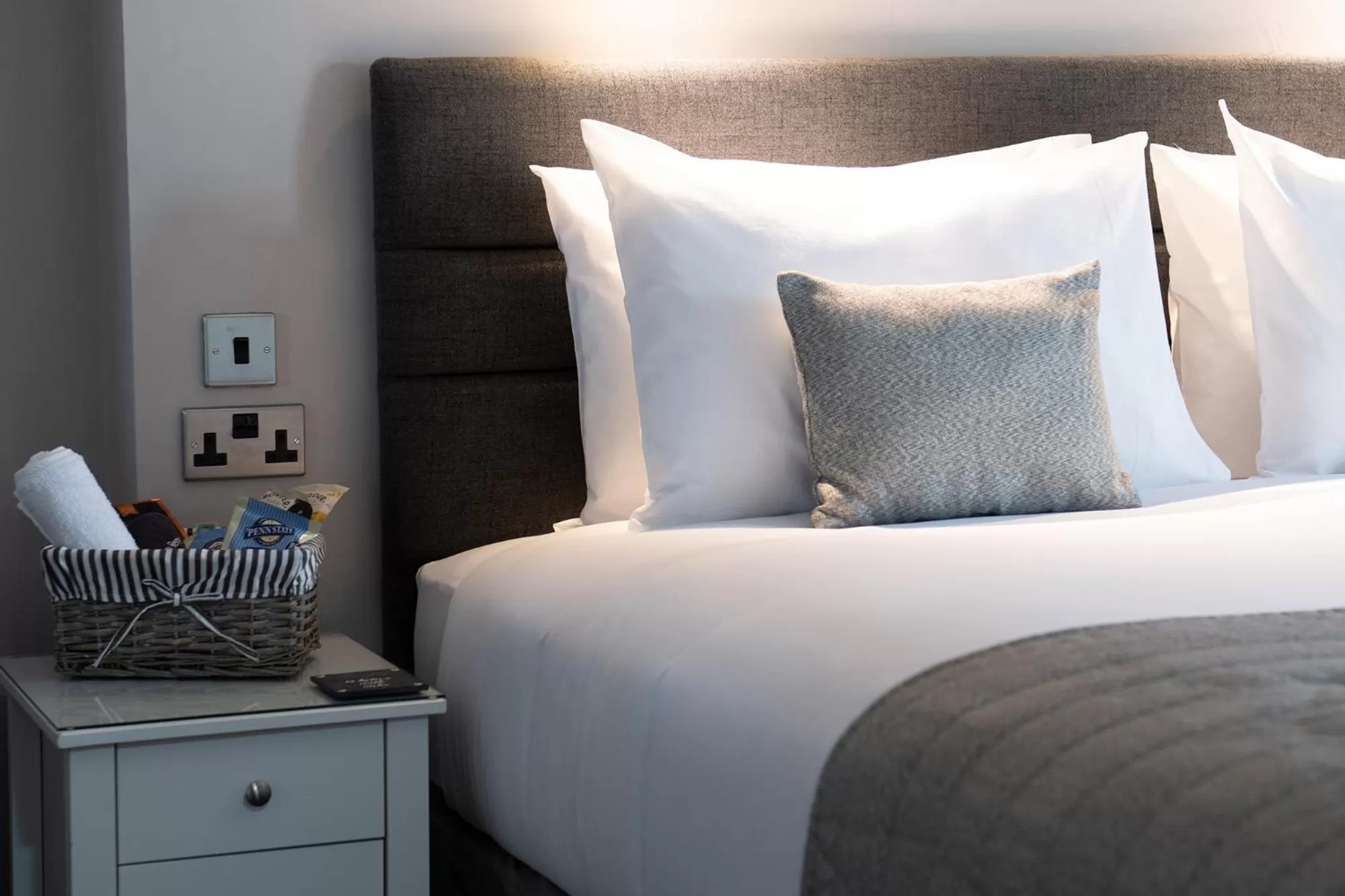 Bedroom, Bed in Pebble House