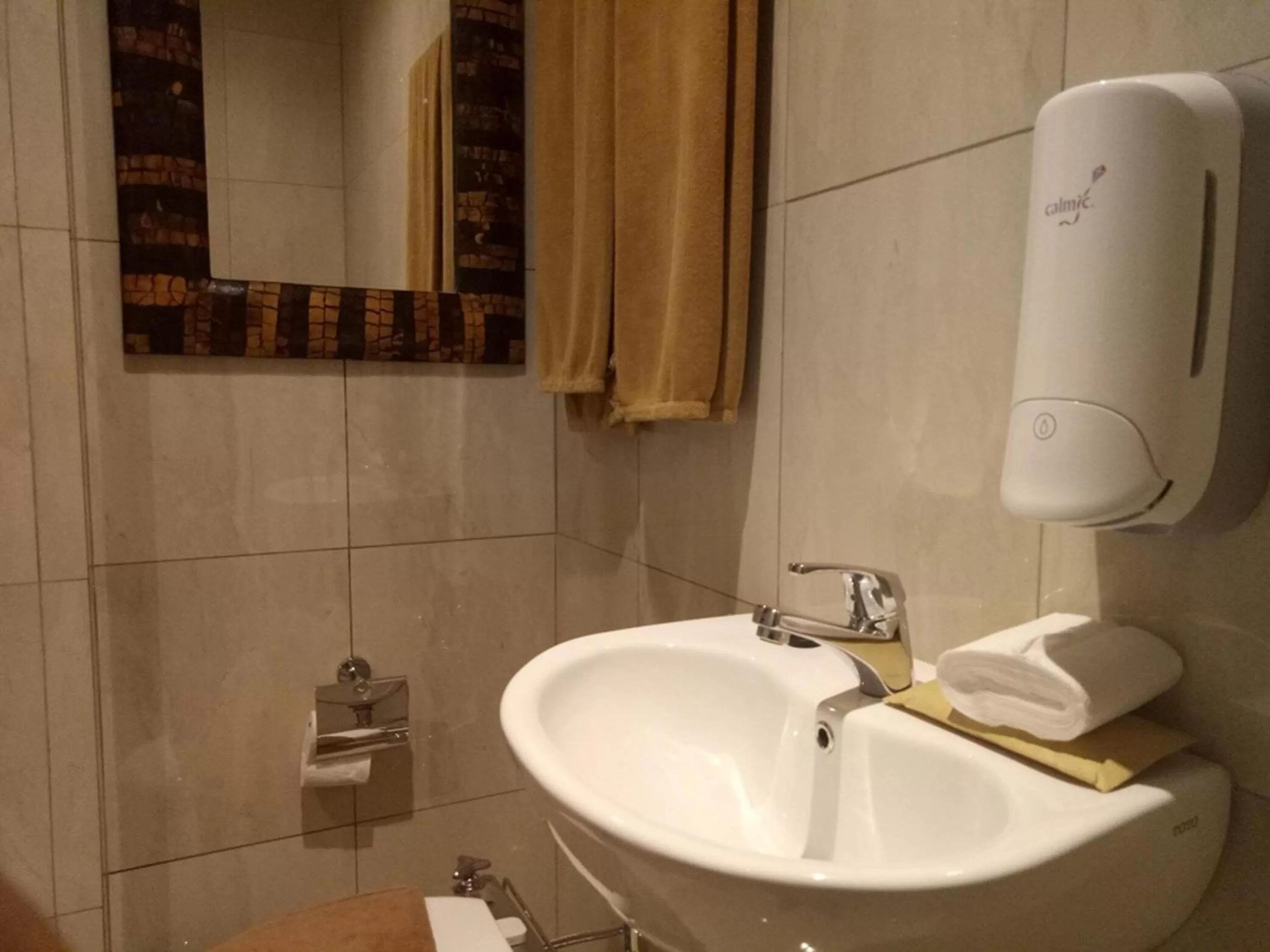 Bathroom in Sukajadi Hotel, Convention and Gallery