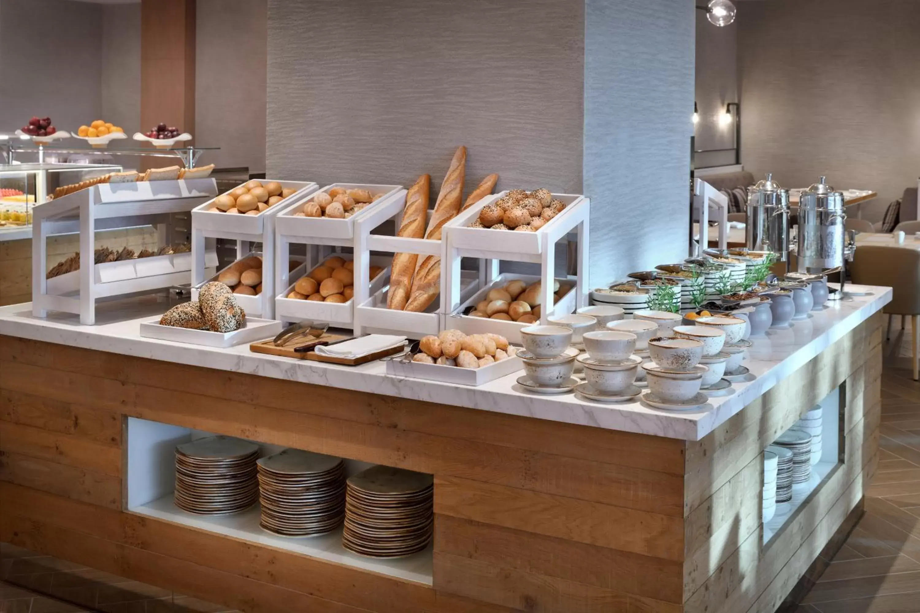 Breakfast, Food in Holiday Inn & Suites - Dubai Festival City Mall, an IHG Hotel