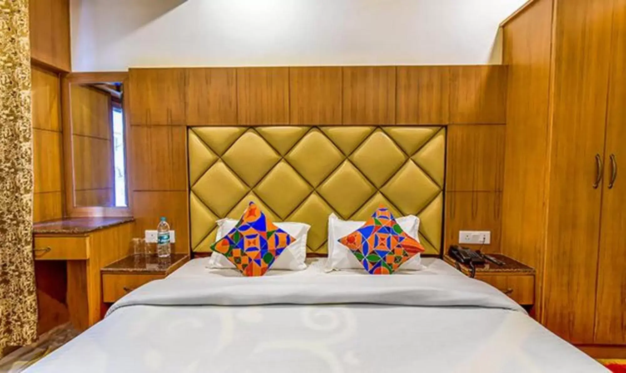 Bed in FabExpress Clock View 500M From The Mall Road Bed in FabExpress Clock View 500M From The Mall Road